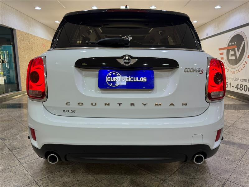 COUNTRYMAN