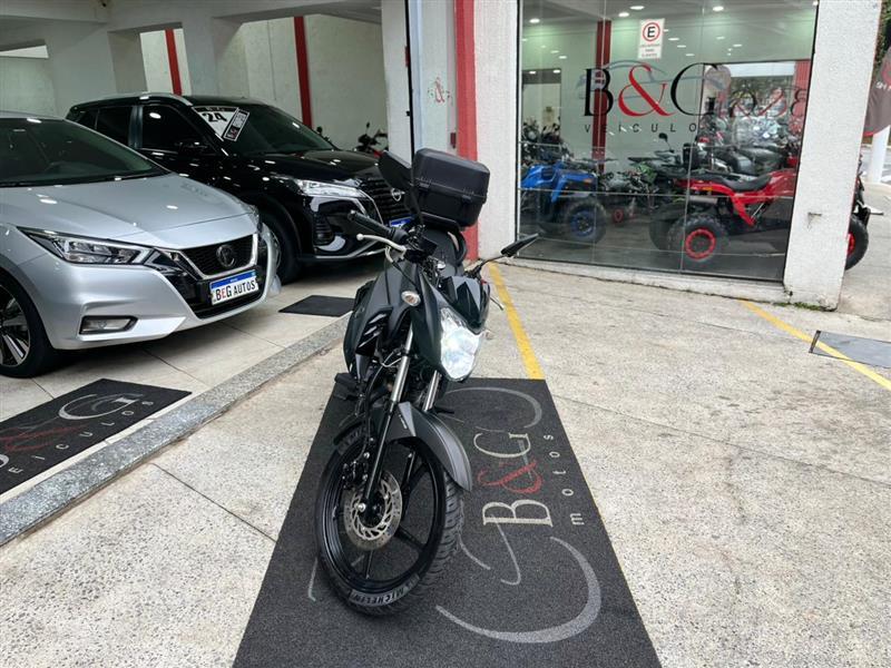 FAZER 150 UBS