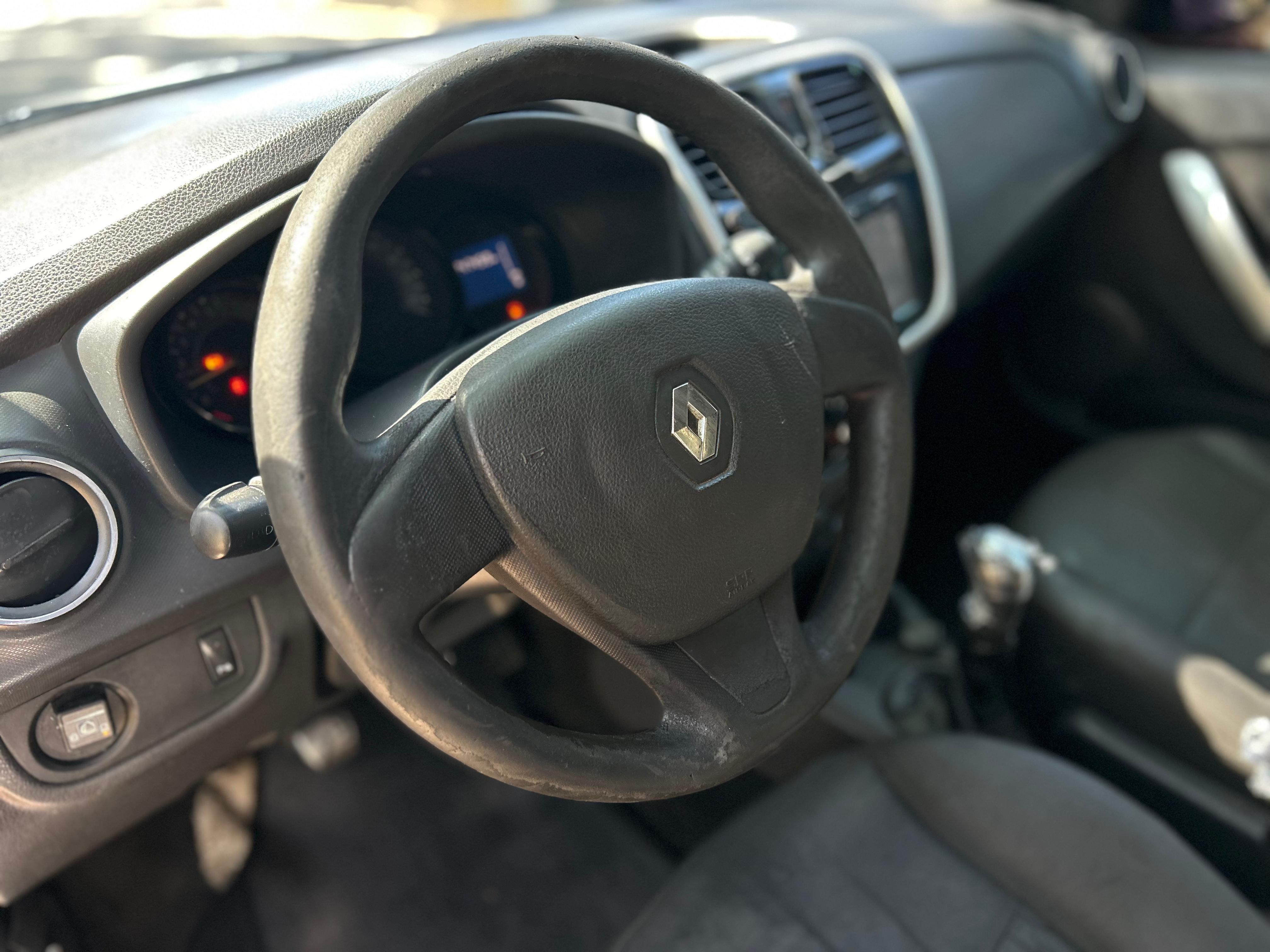 SANDERO