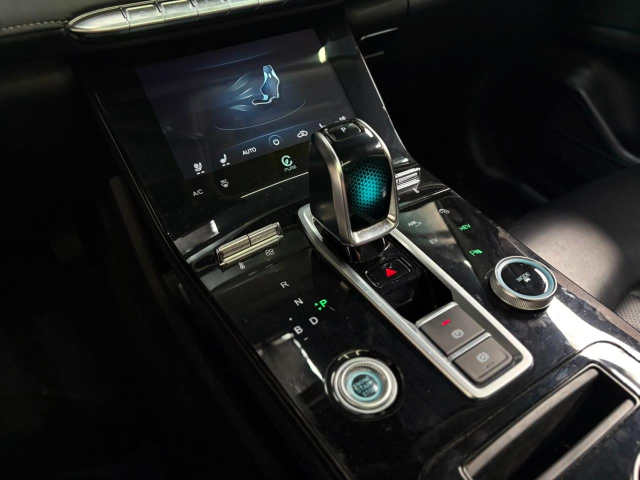 TIGGO 8 PRO