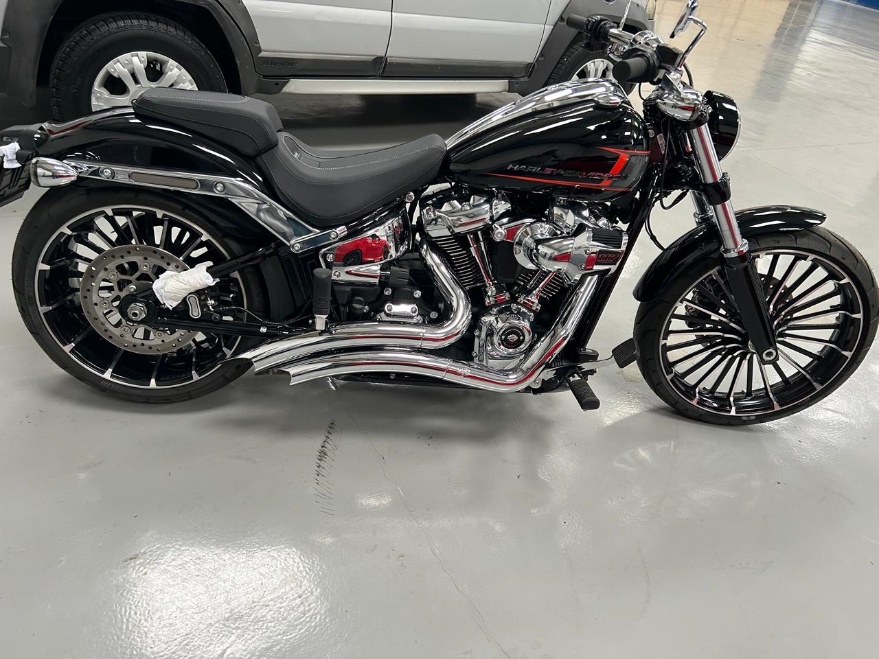 SOFTAIL BREAKOUT