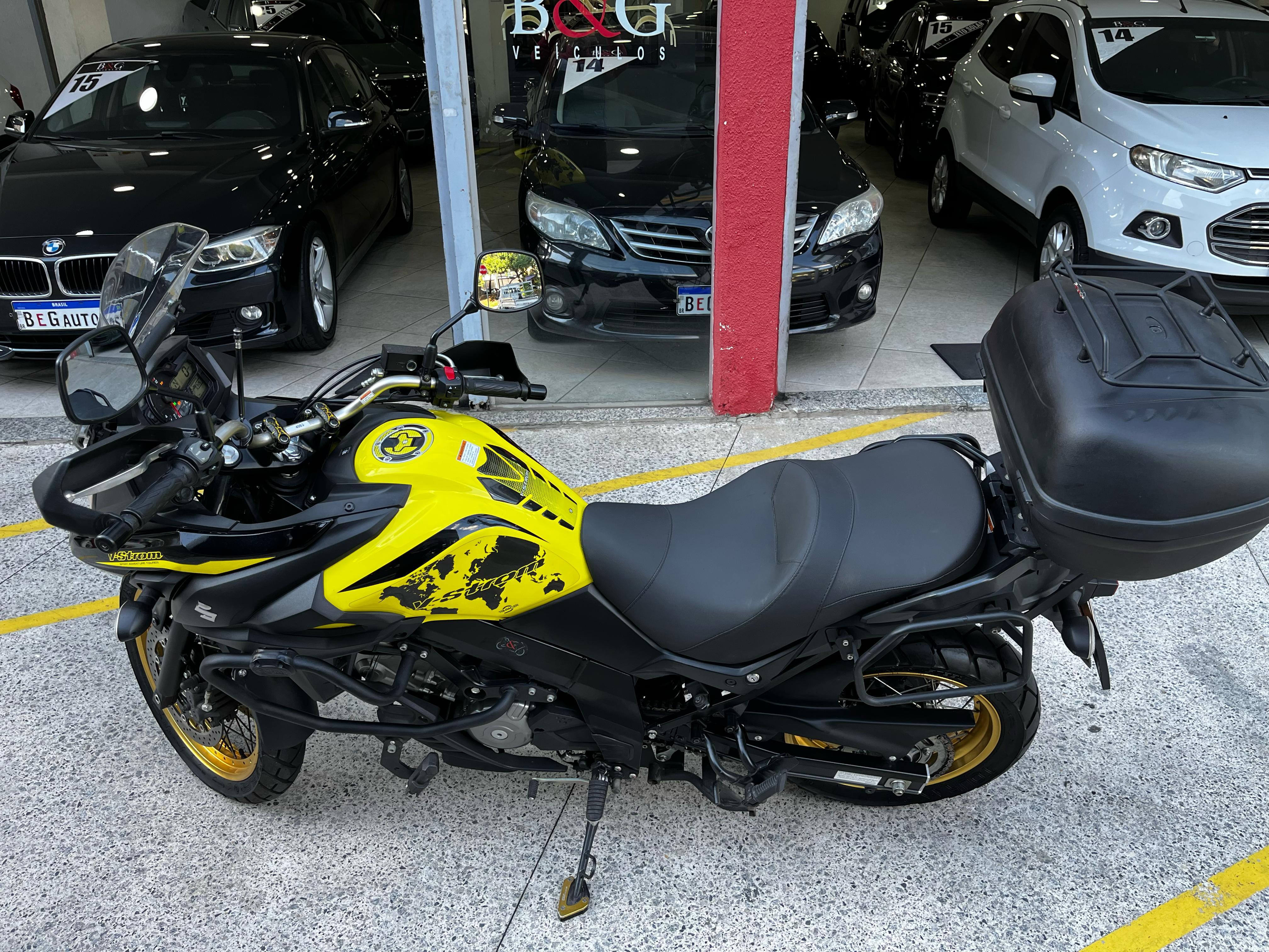 V-STROM 650 ADVENTURE