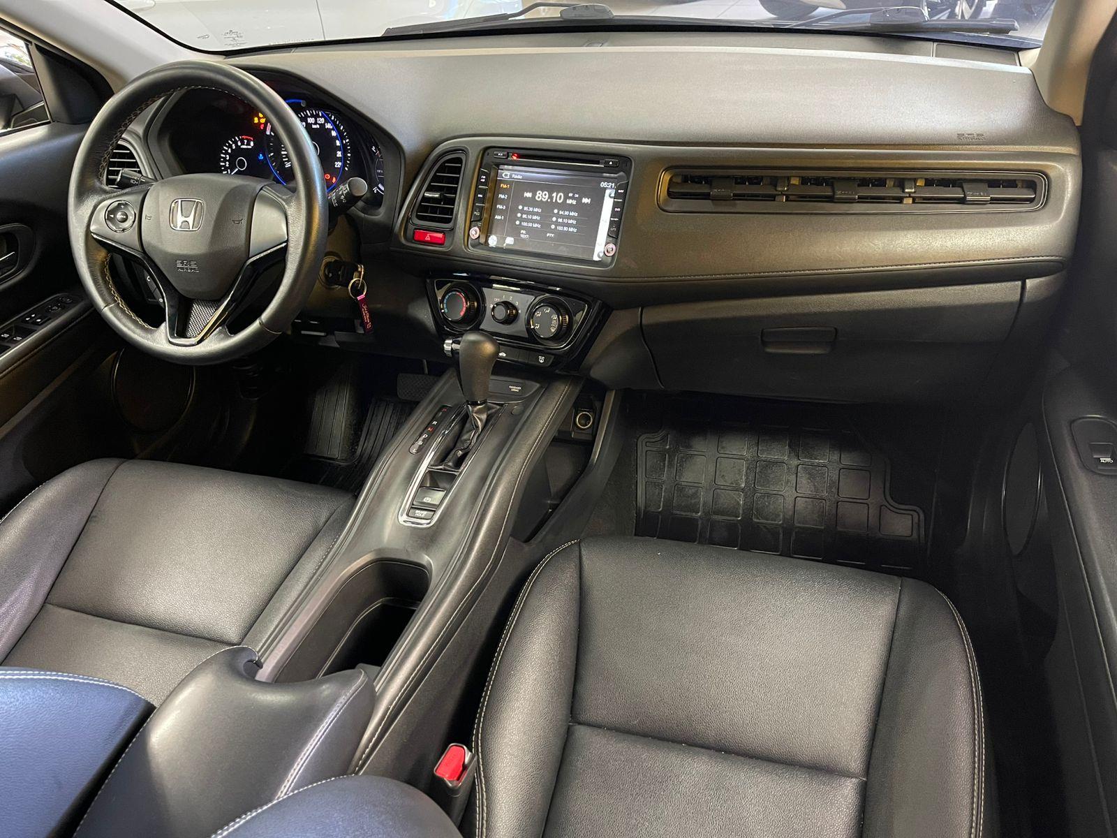 HR-V