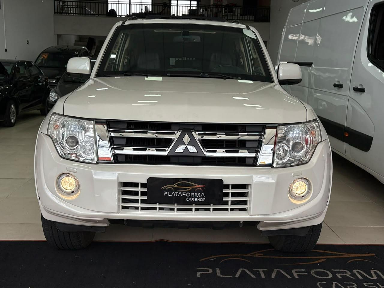 PAJERO FULL