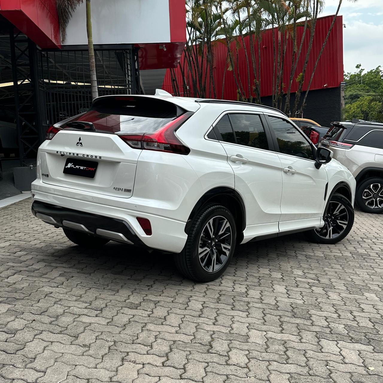 ECLIPSE CROSS