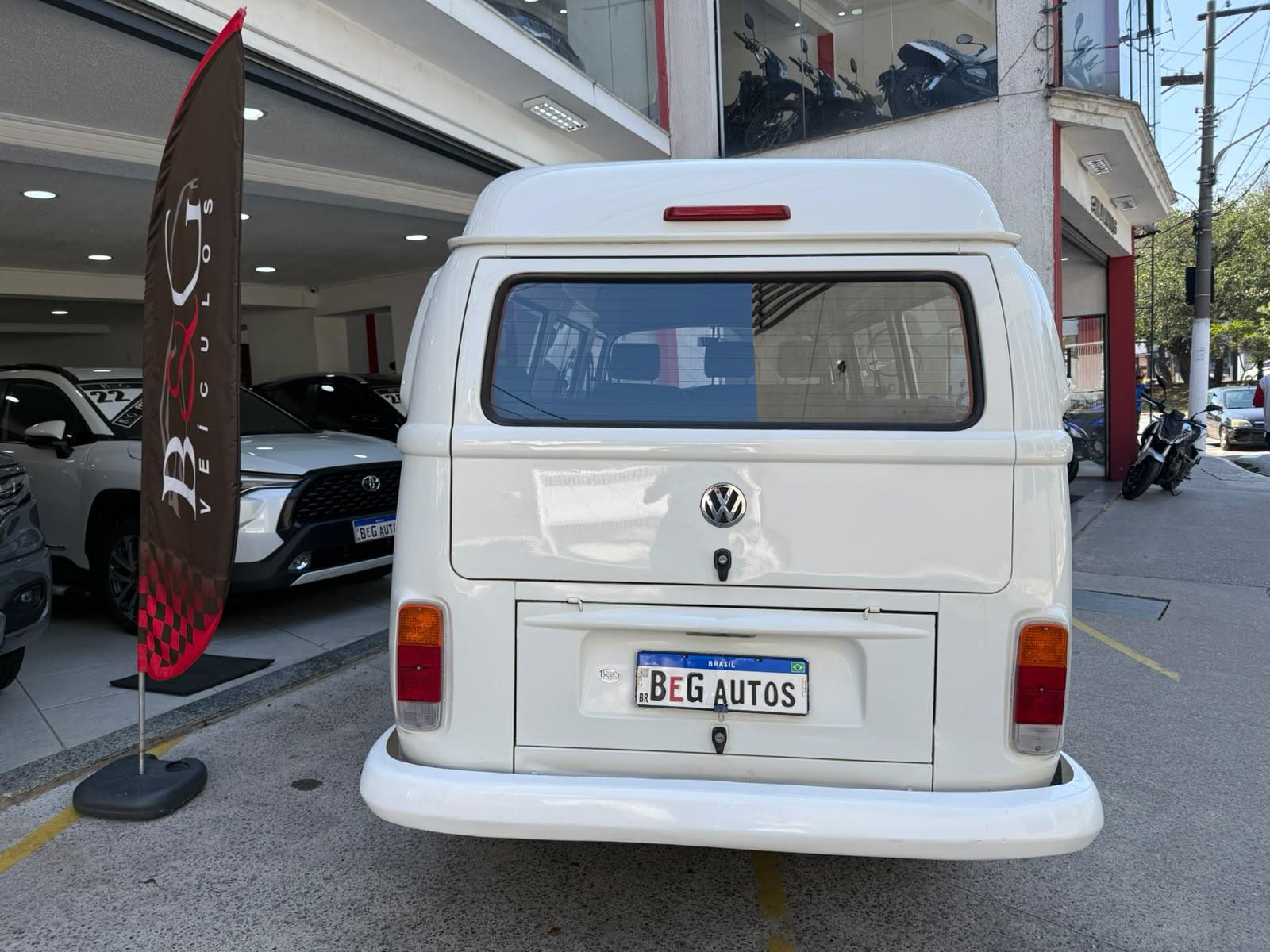 KOMBI