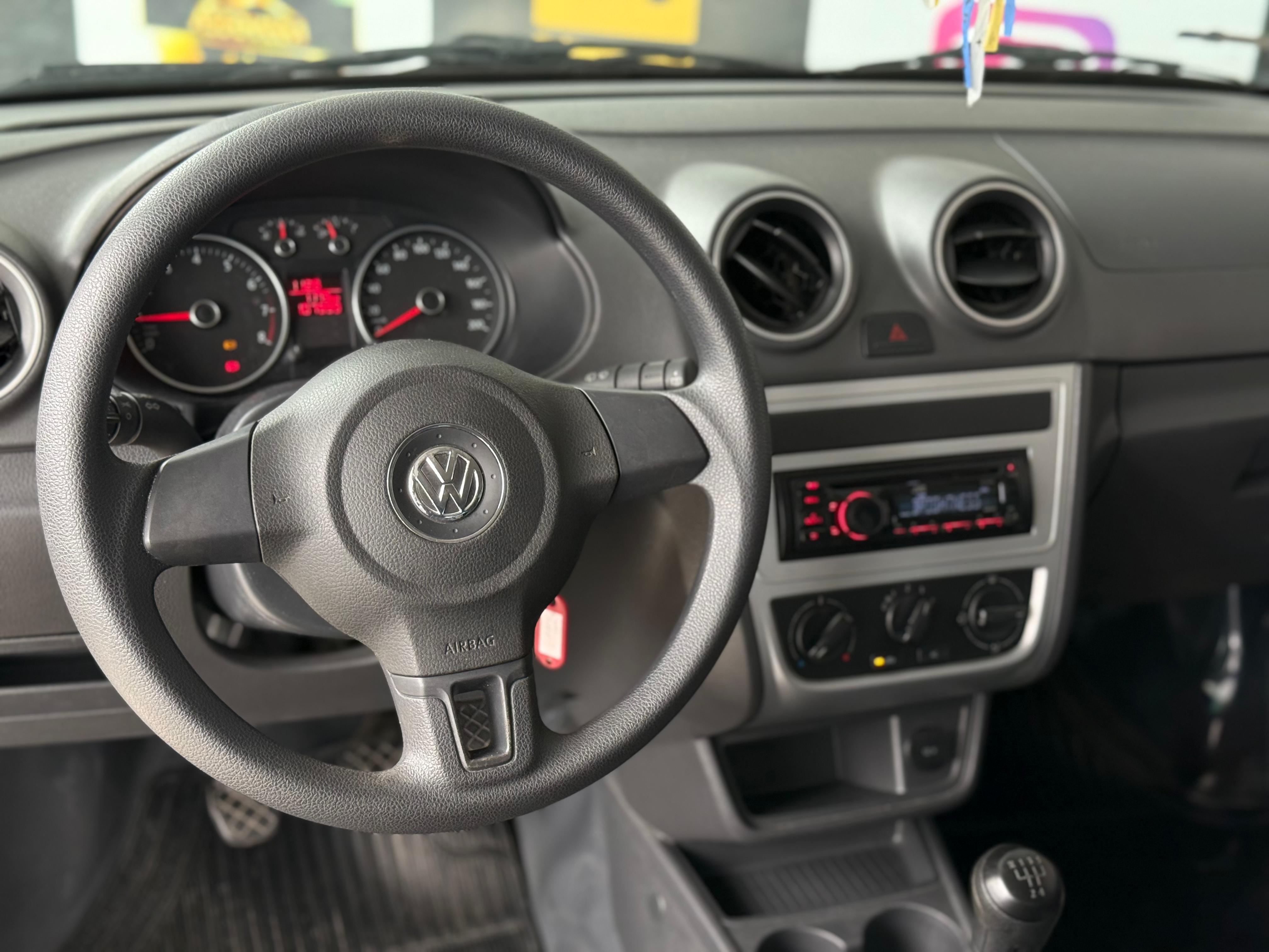 VOLKSWAGEN GOL