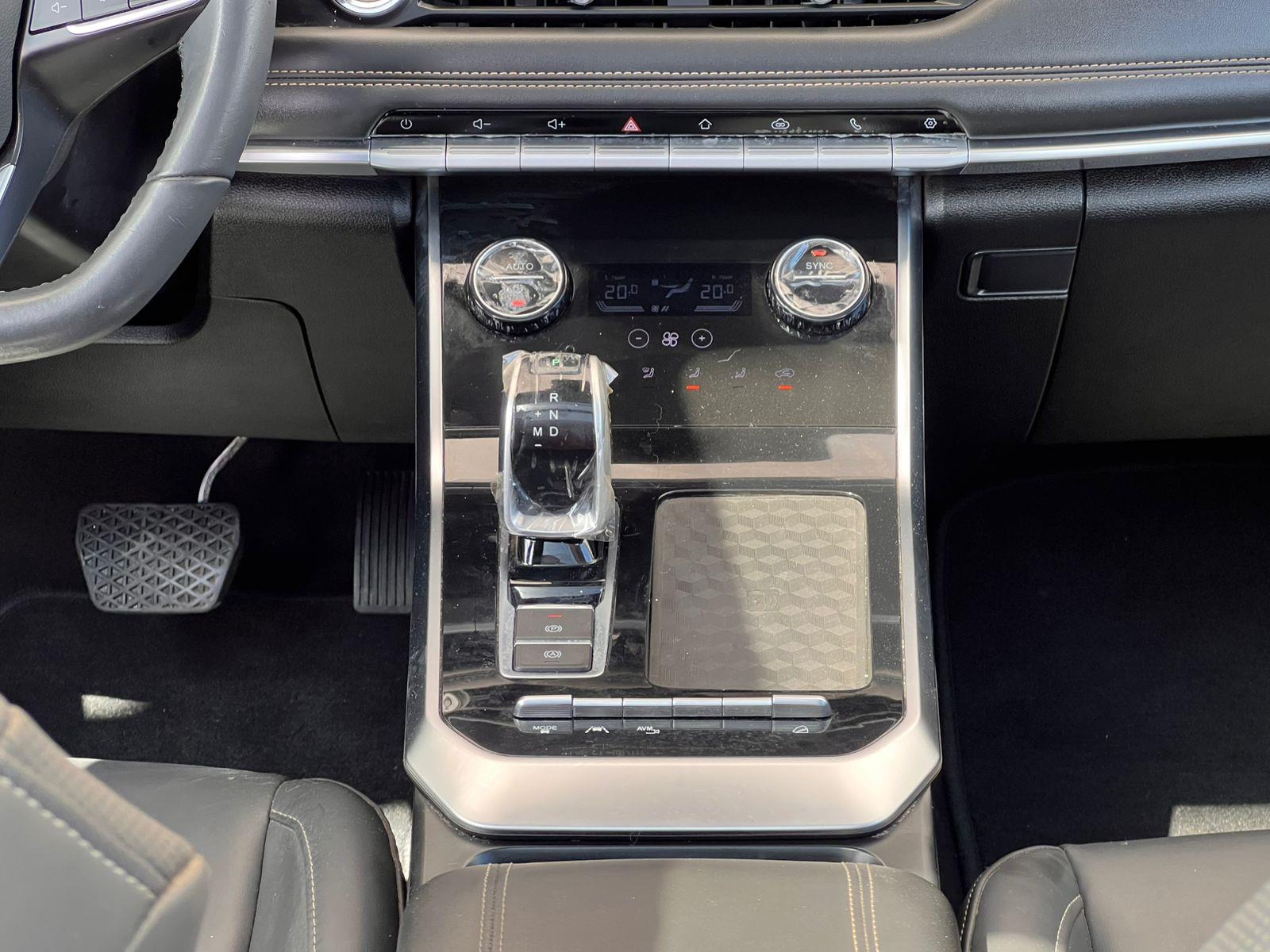CHERY TIGGO 8