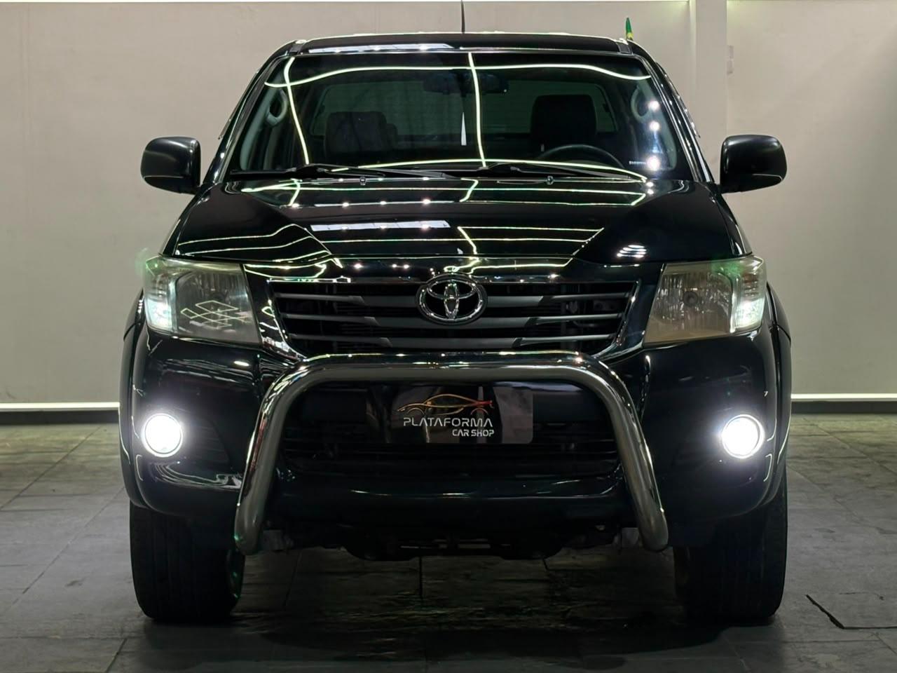 HILUX