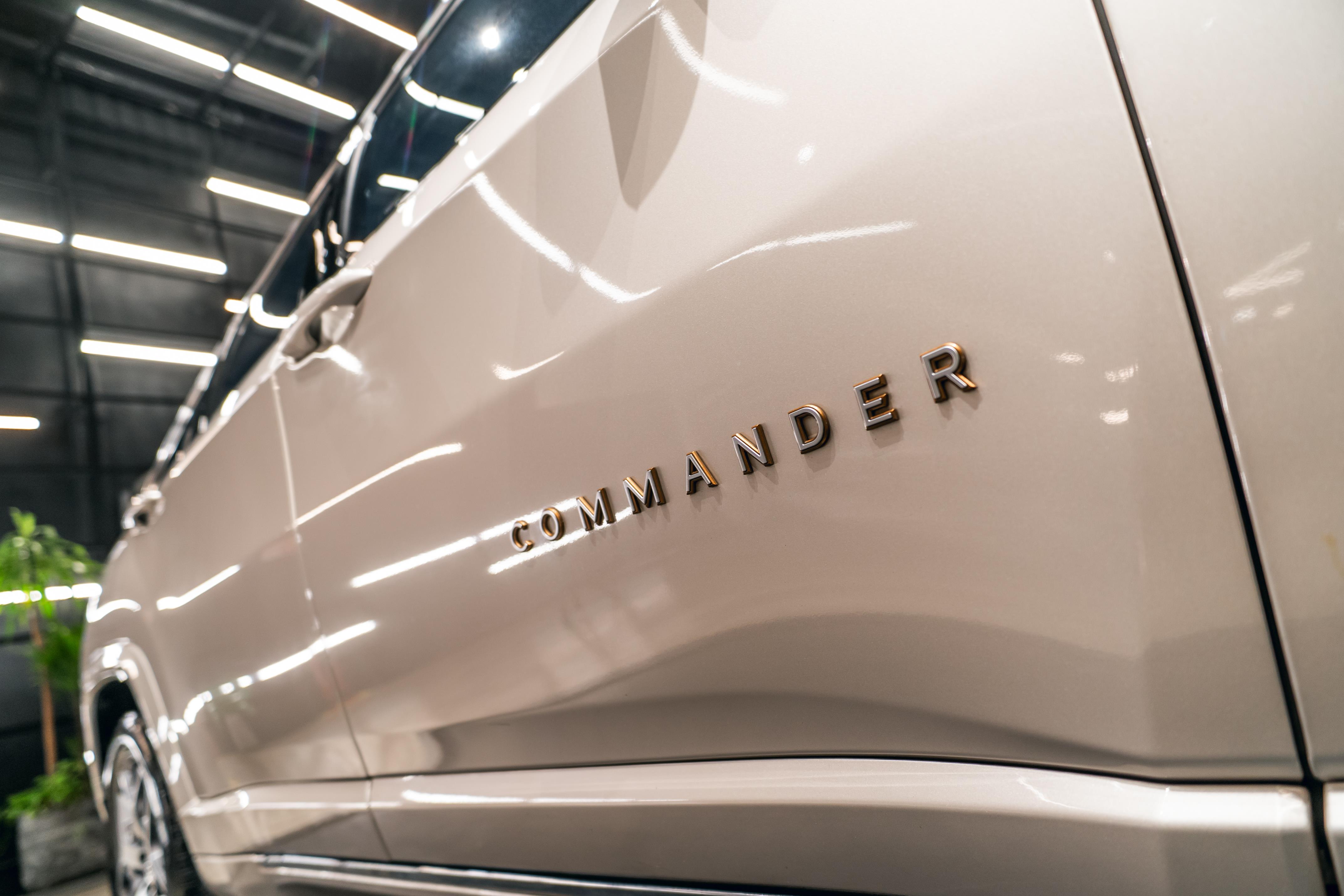 JEEP COMMANDER