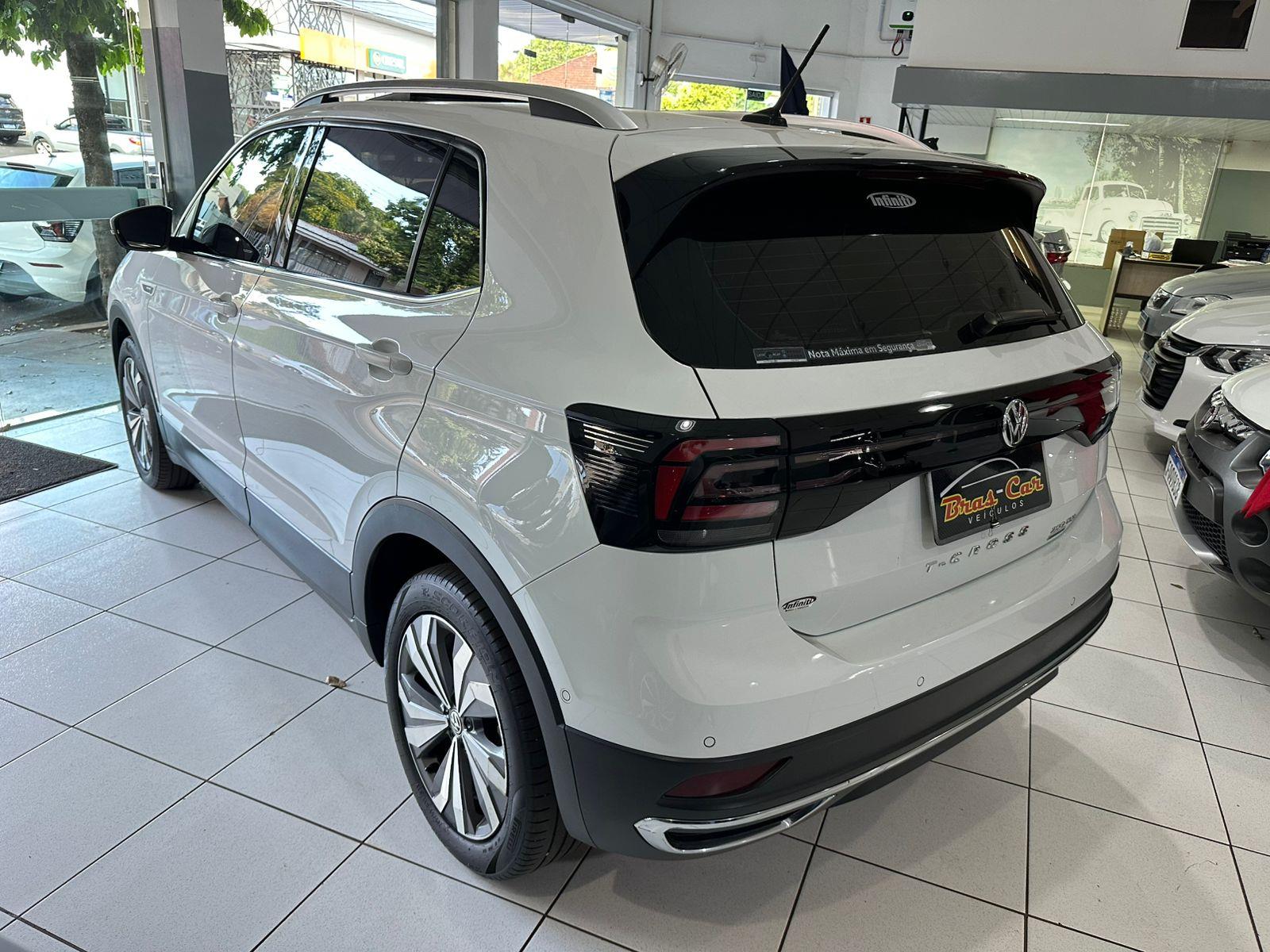 T-CROSS