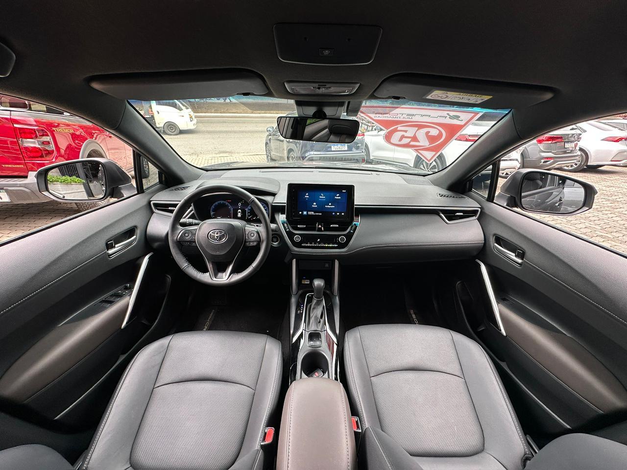 COROLLA CROSS