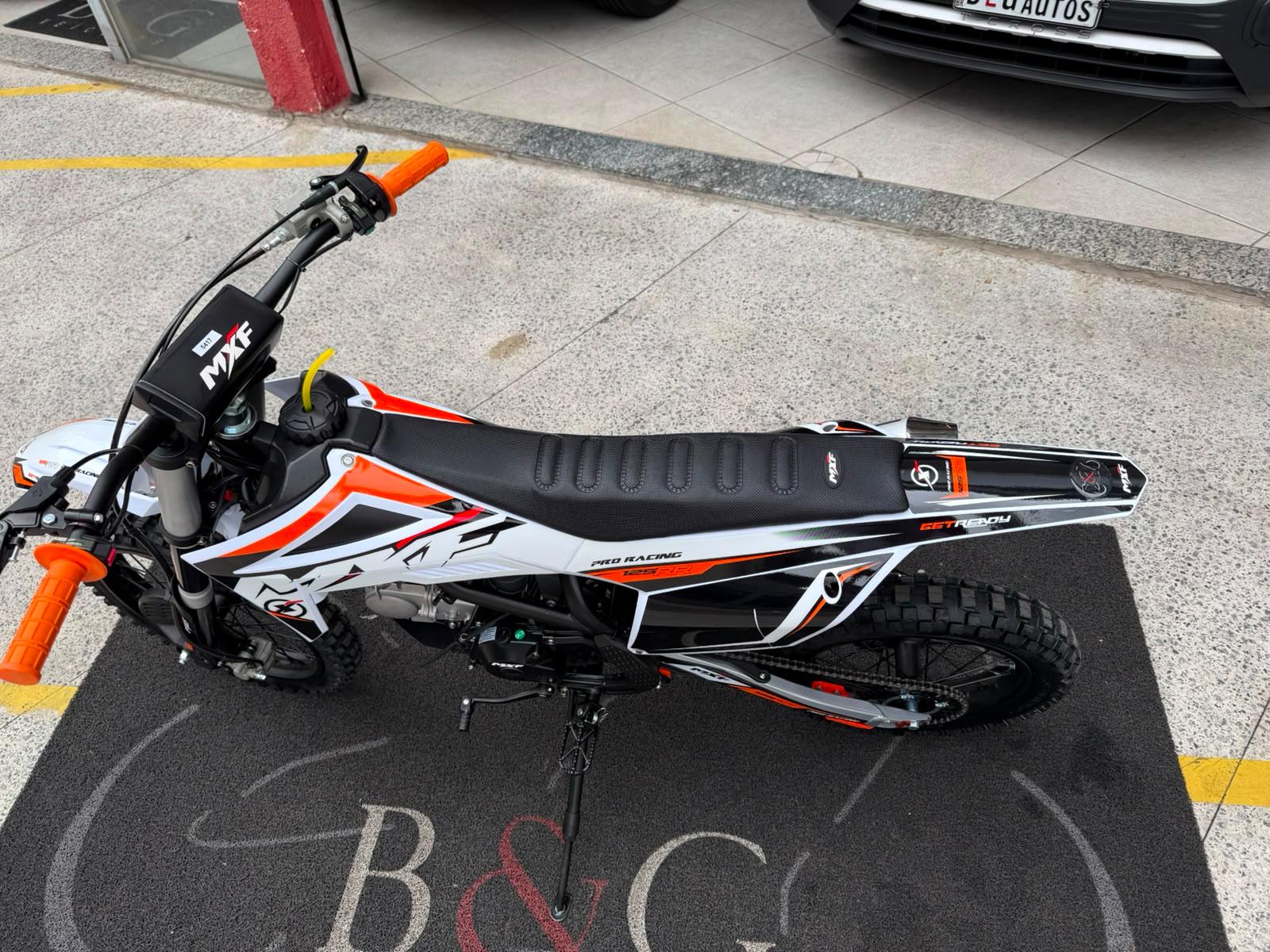 PRO RANCING 125 RR COM PARTIDA
