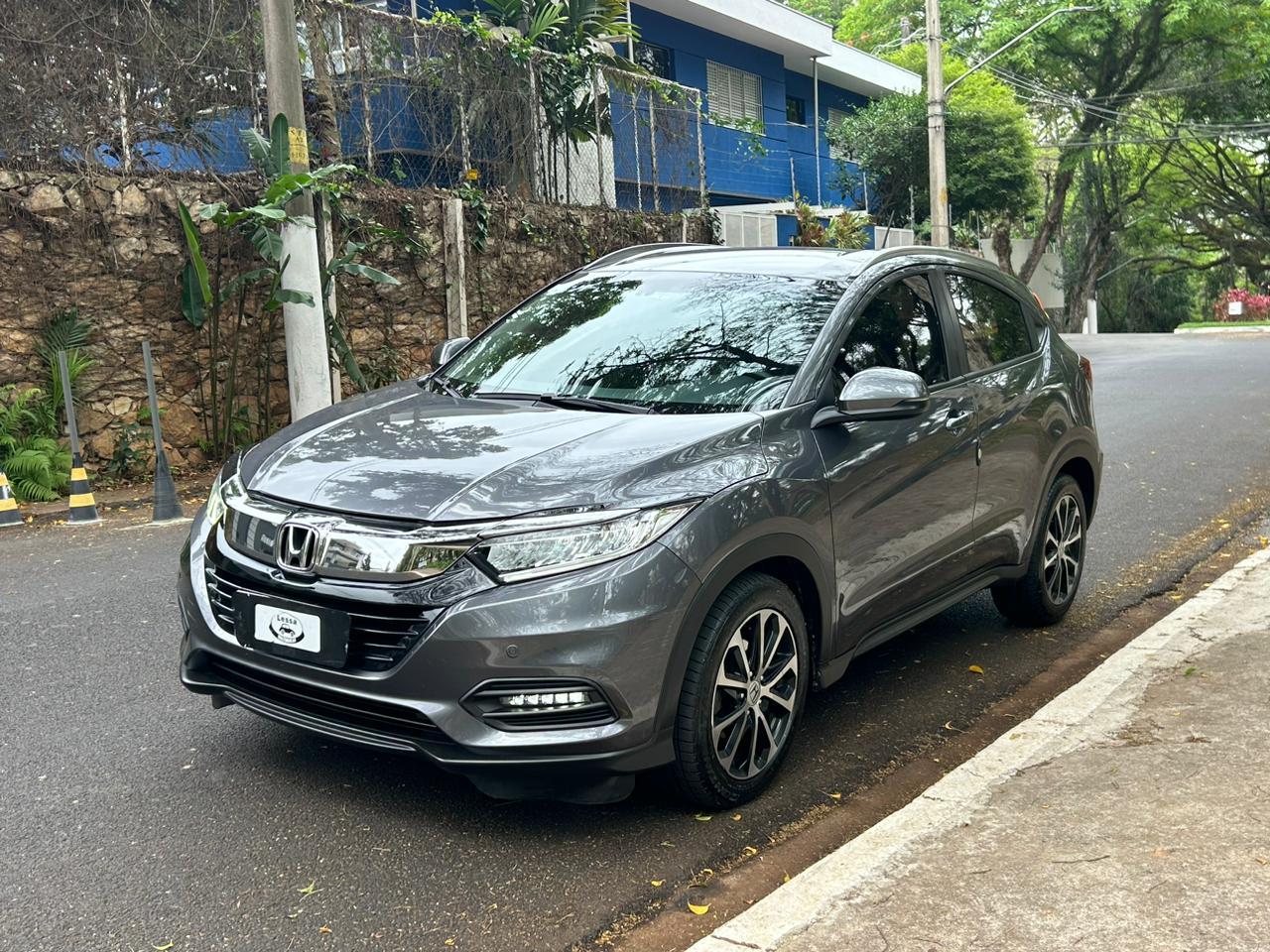 HR-V