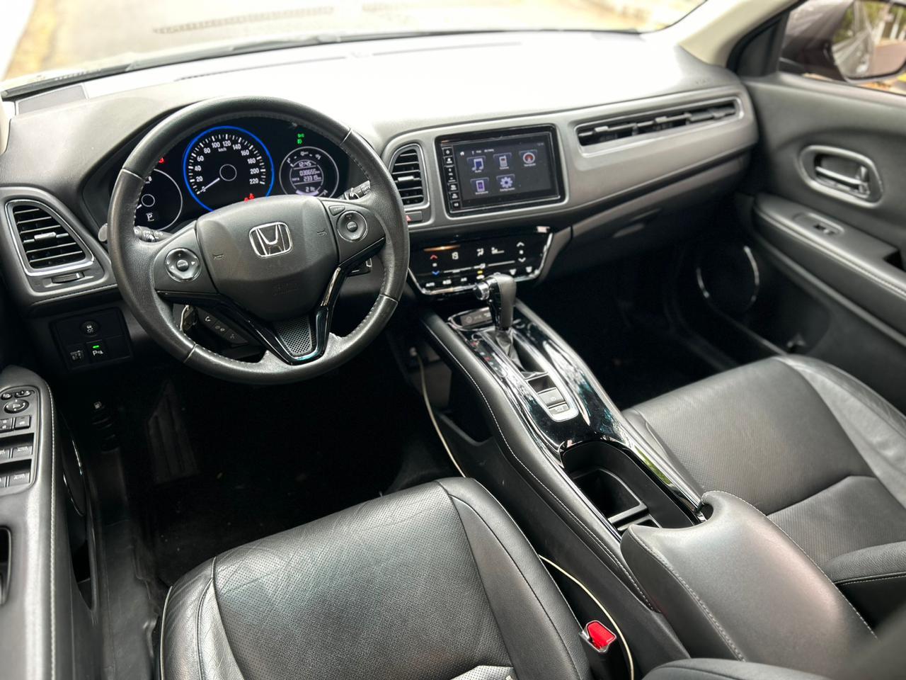 HR-V