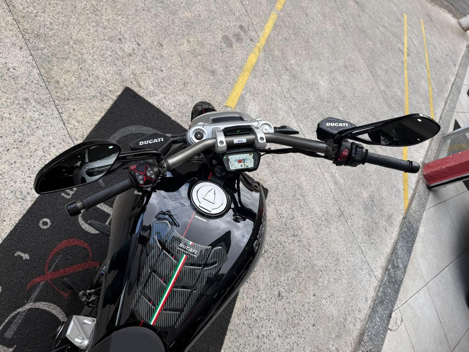 XDIAVEL S