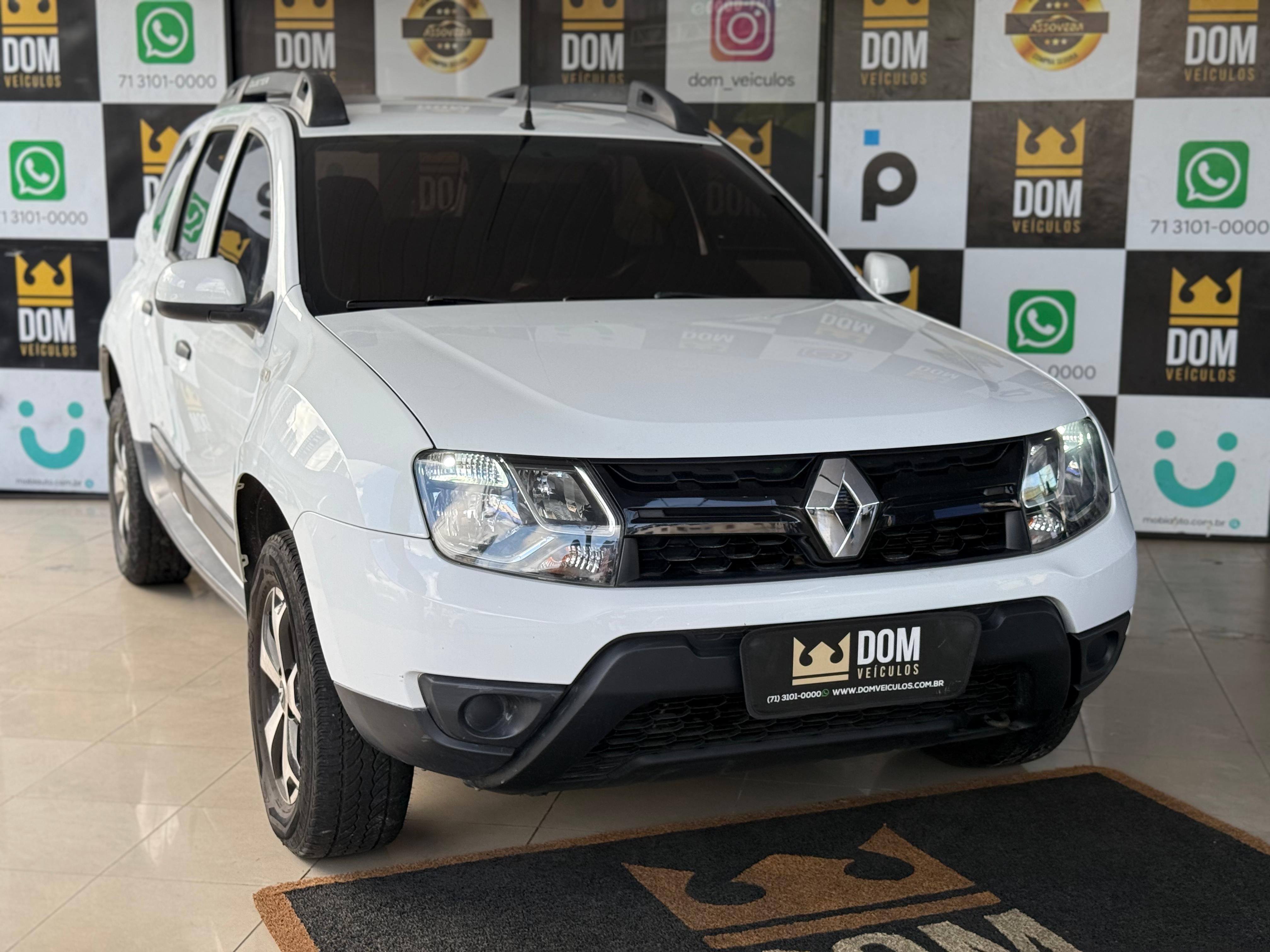 RENAULT DUSTER