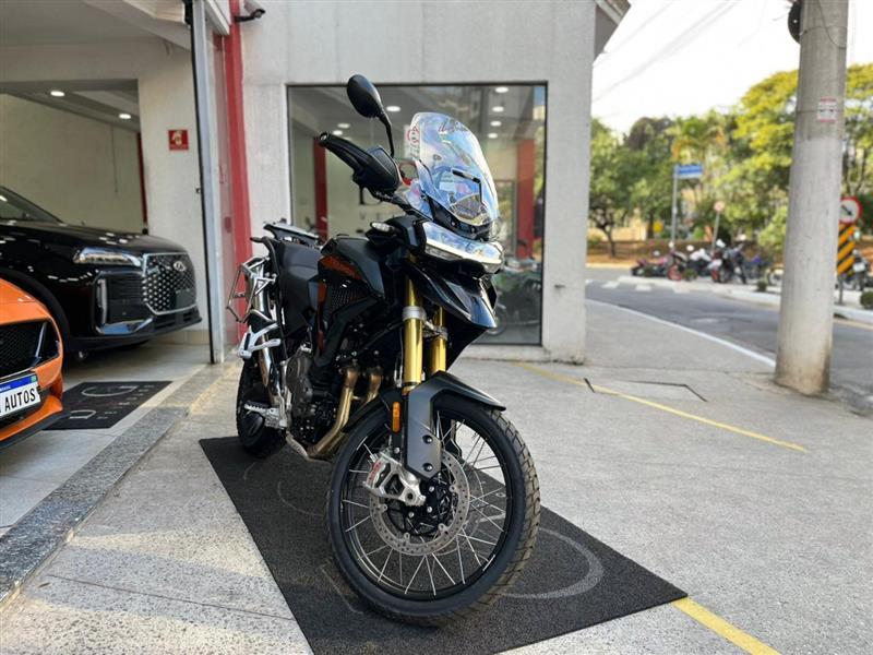 TIGER 1200 BLACK EDITION