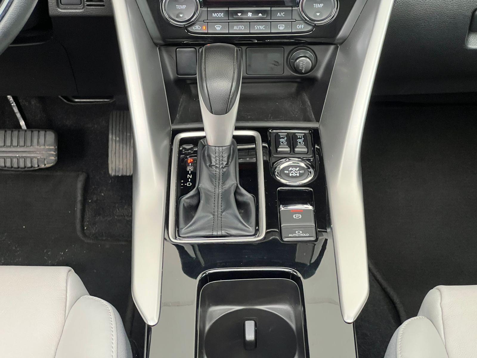 MITSUBISHI ECLIPSE CROSS
