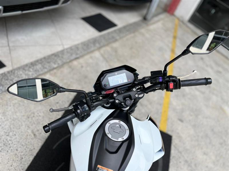 FZ25 FAZER CONNECTED ABS