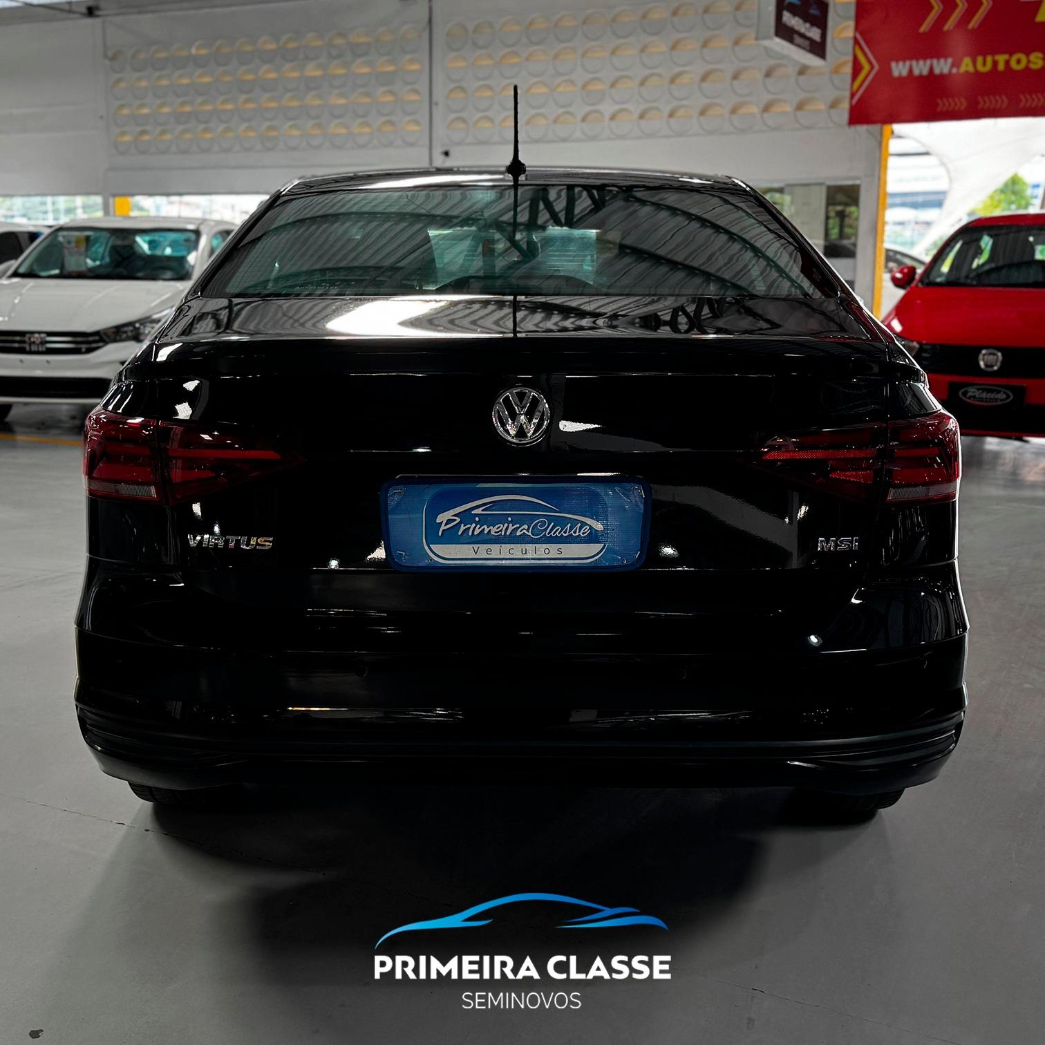 VOLKSWAGEN VIRTUS
