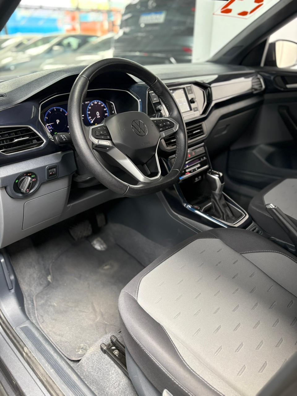 T-CROSS