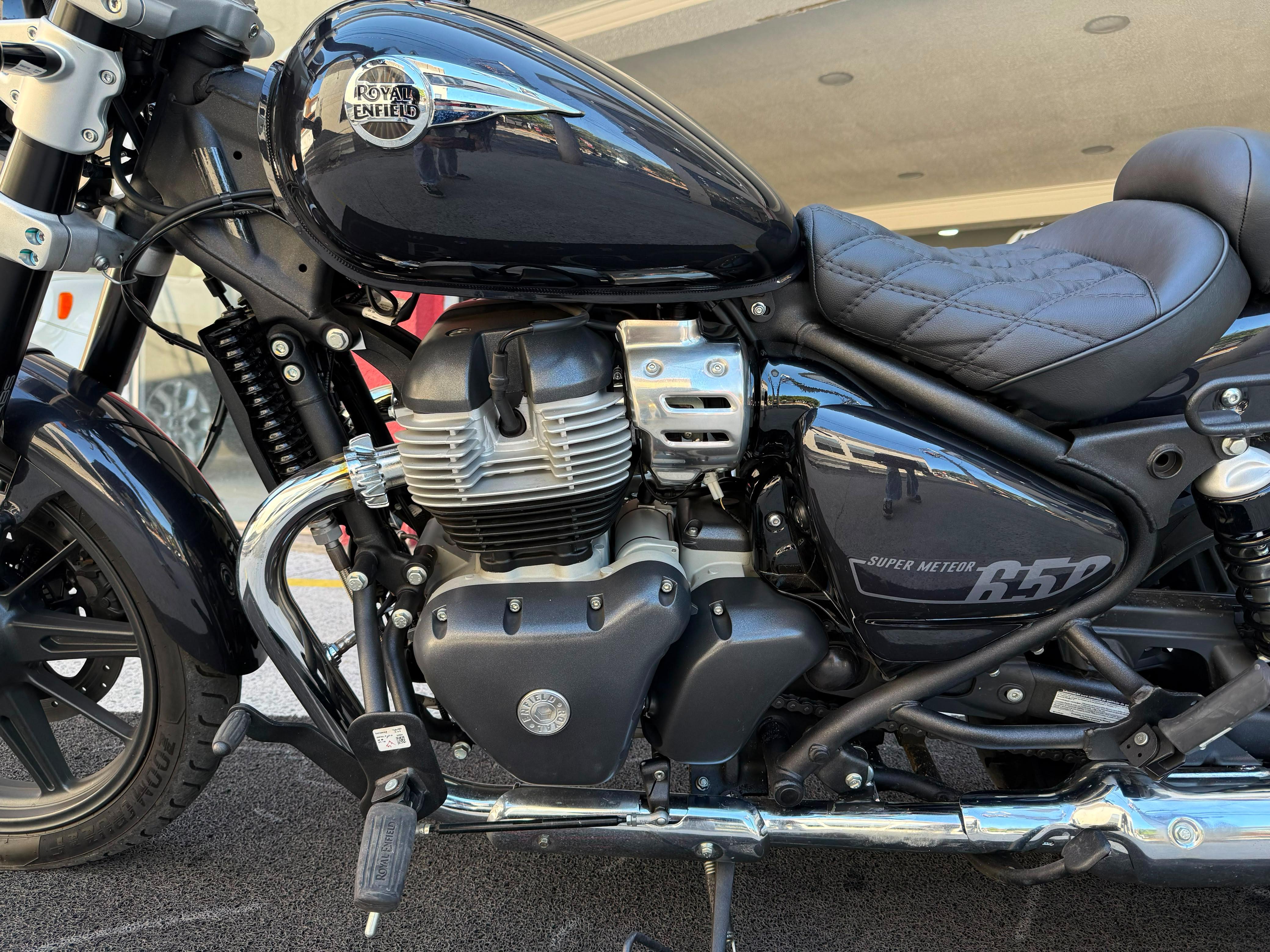 SUPER METEOR 650