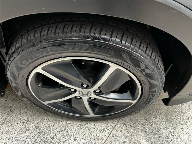 HR-V