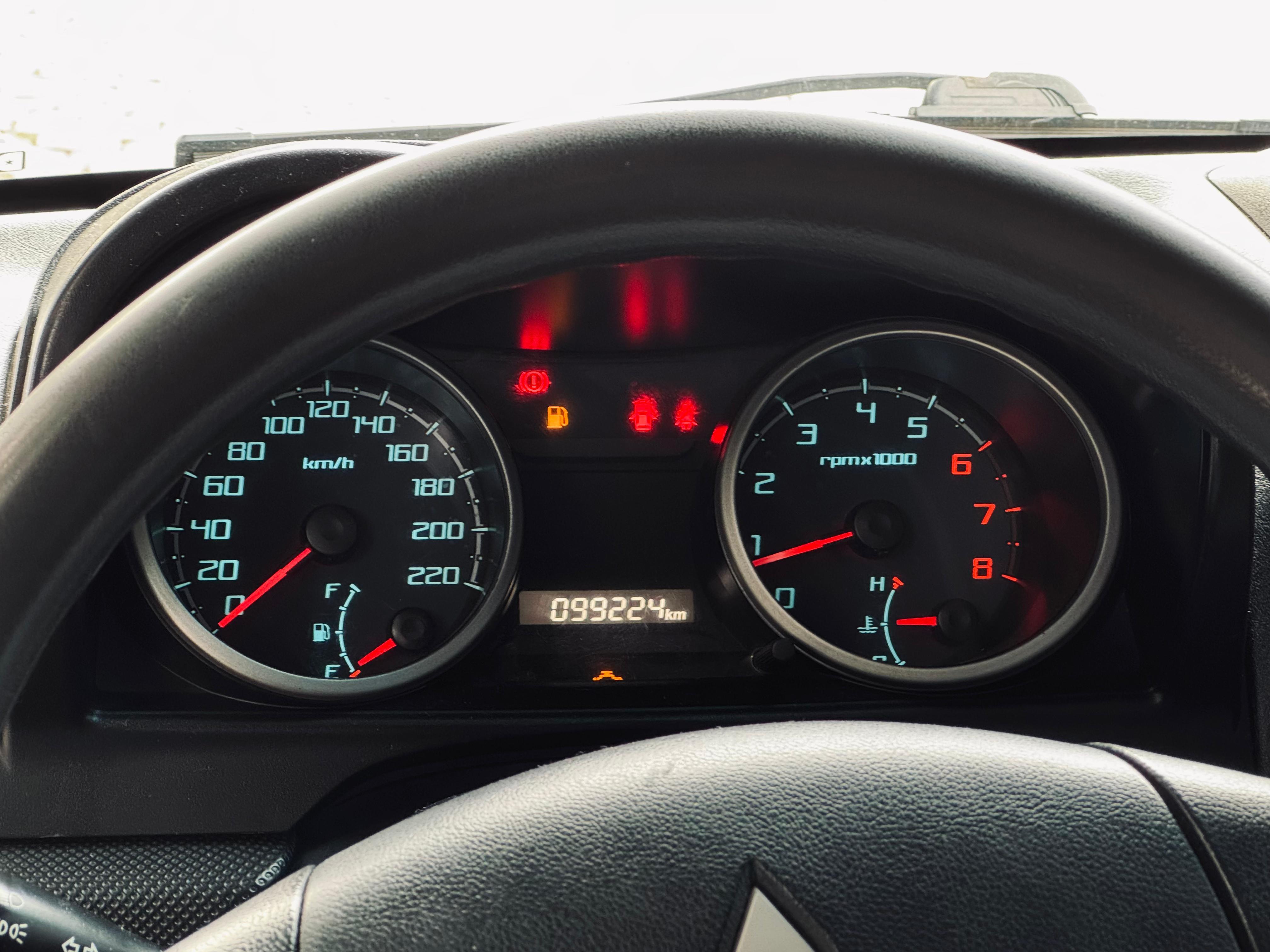 PAJERO TR4