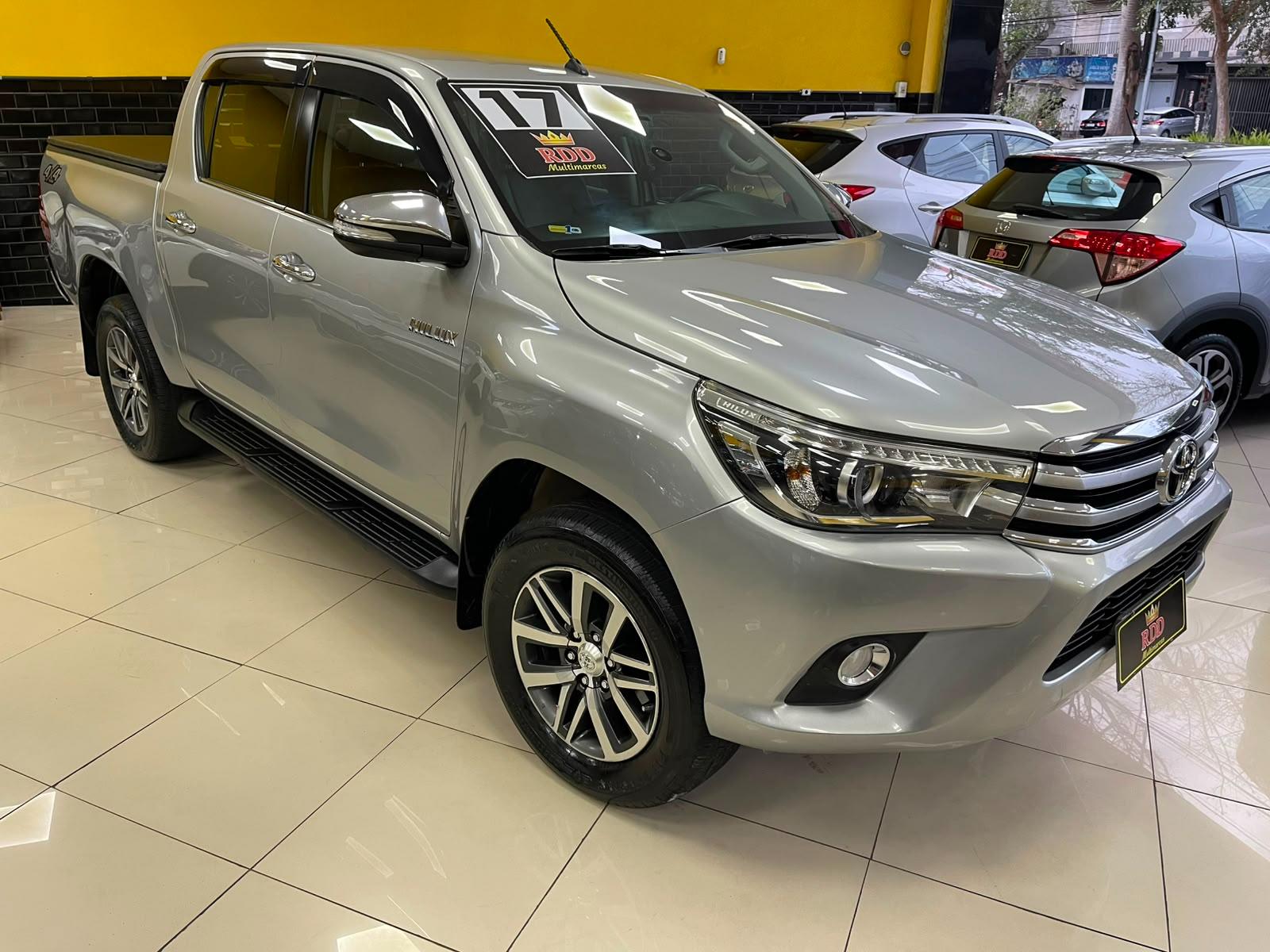 HILUX