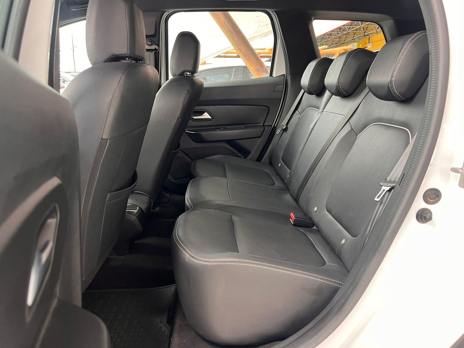 RENAULT DUSTER