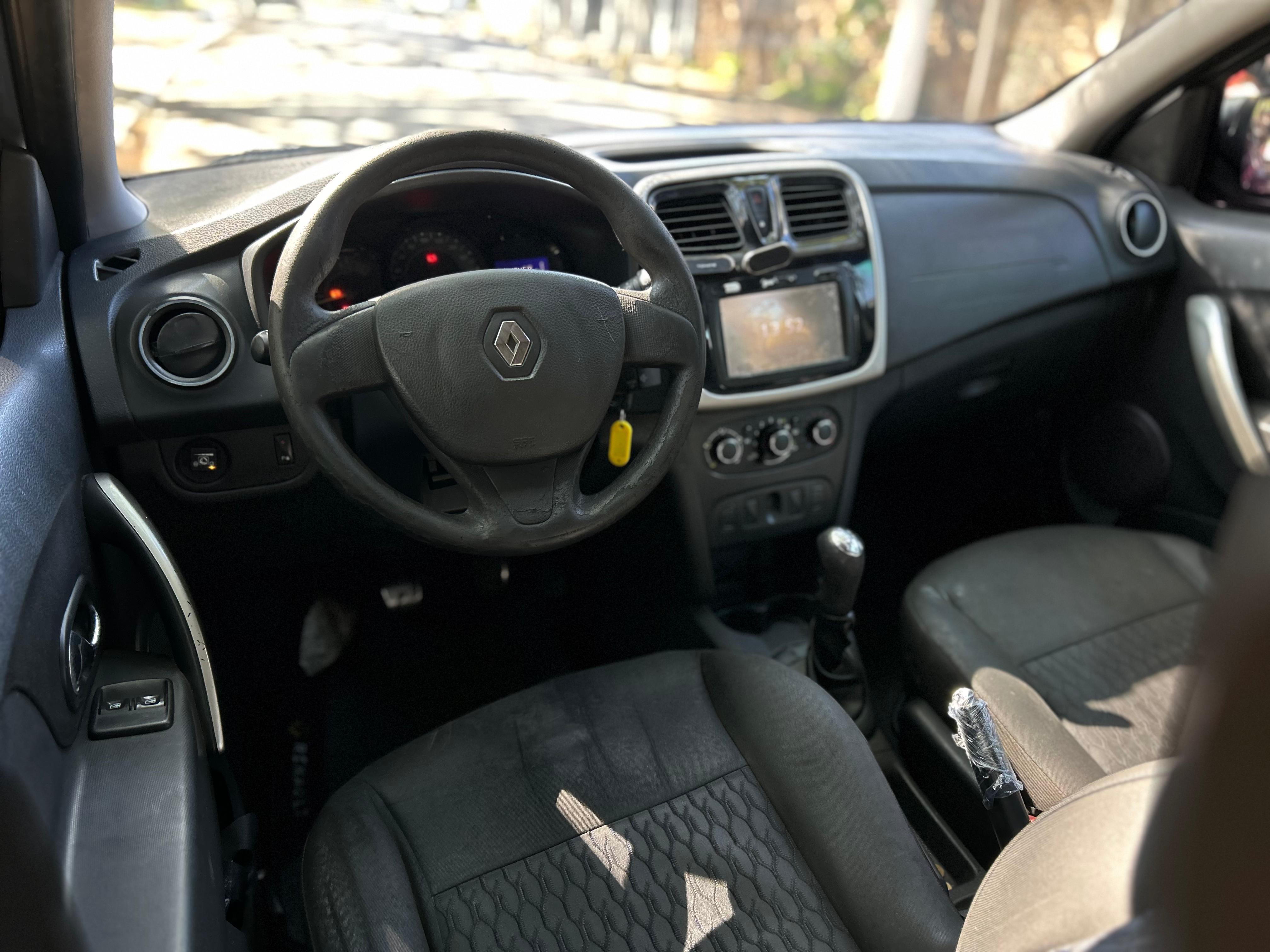 SANDERO