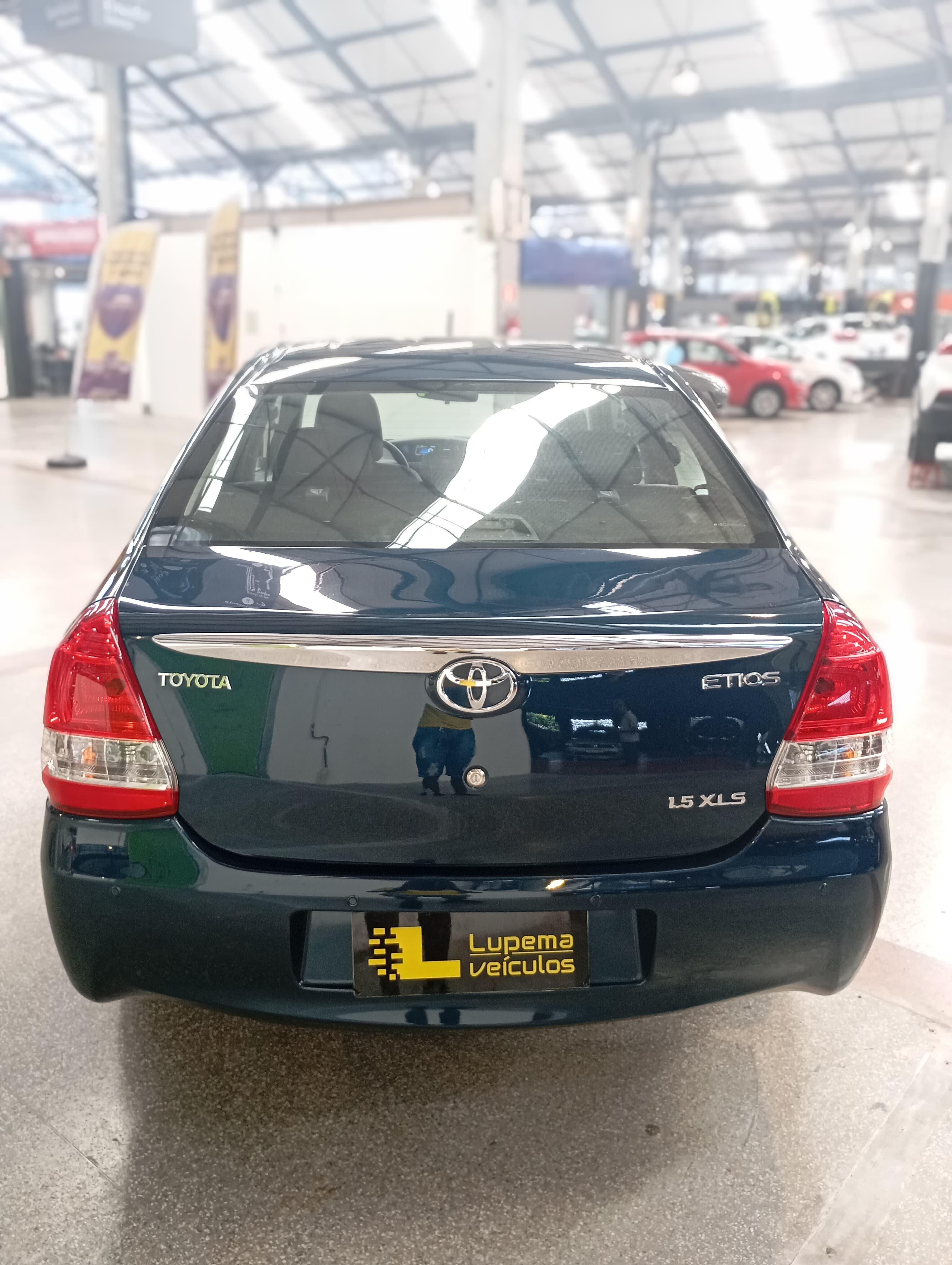 TOYOTA ETIOS