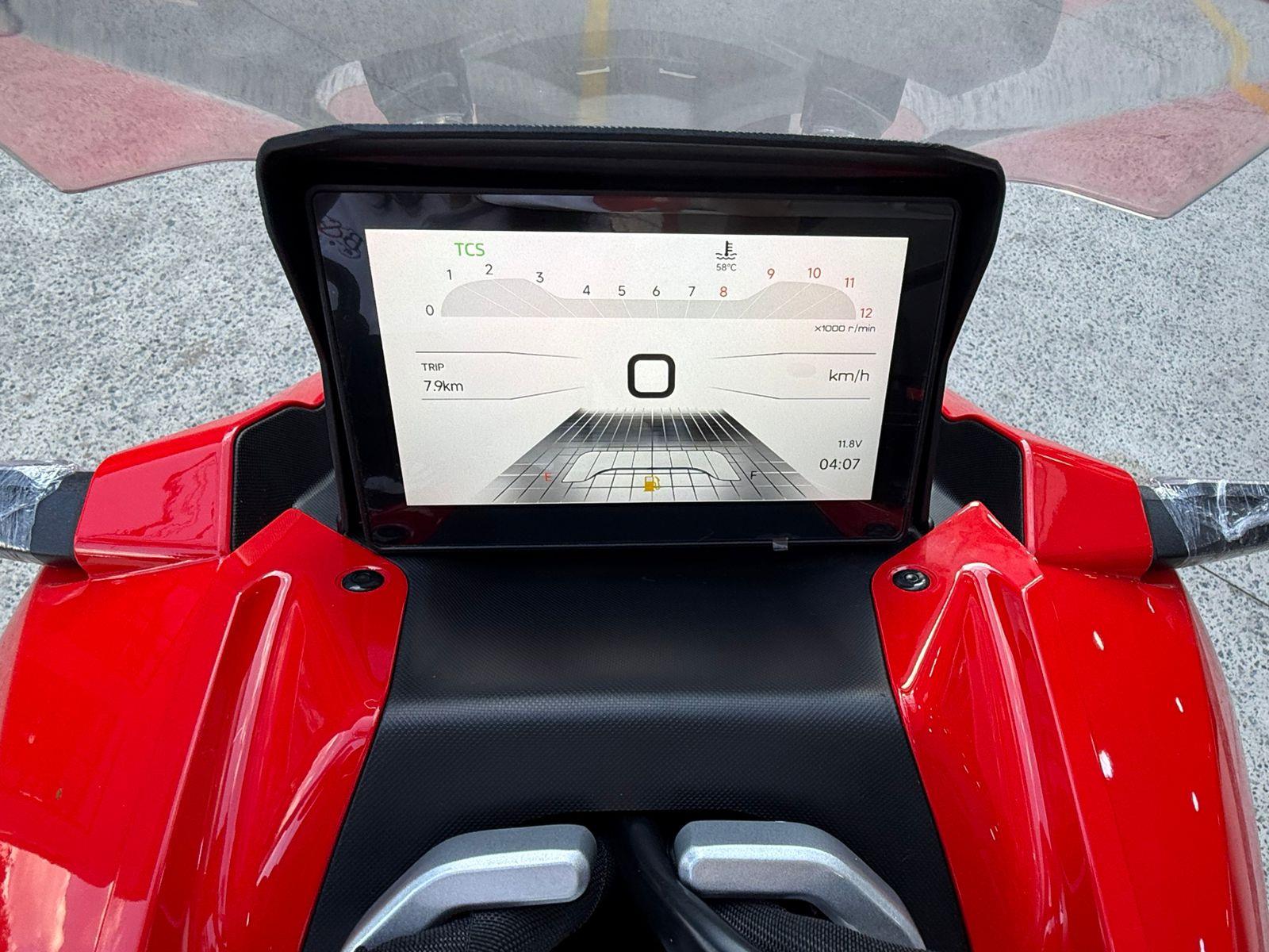 URBAN 150 EFI