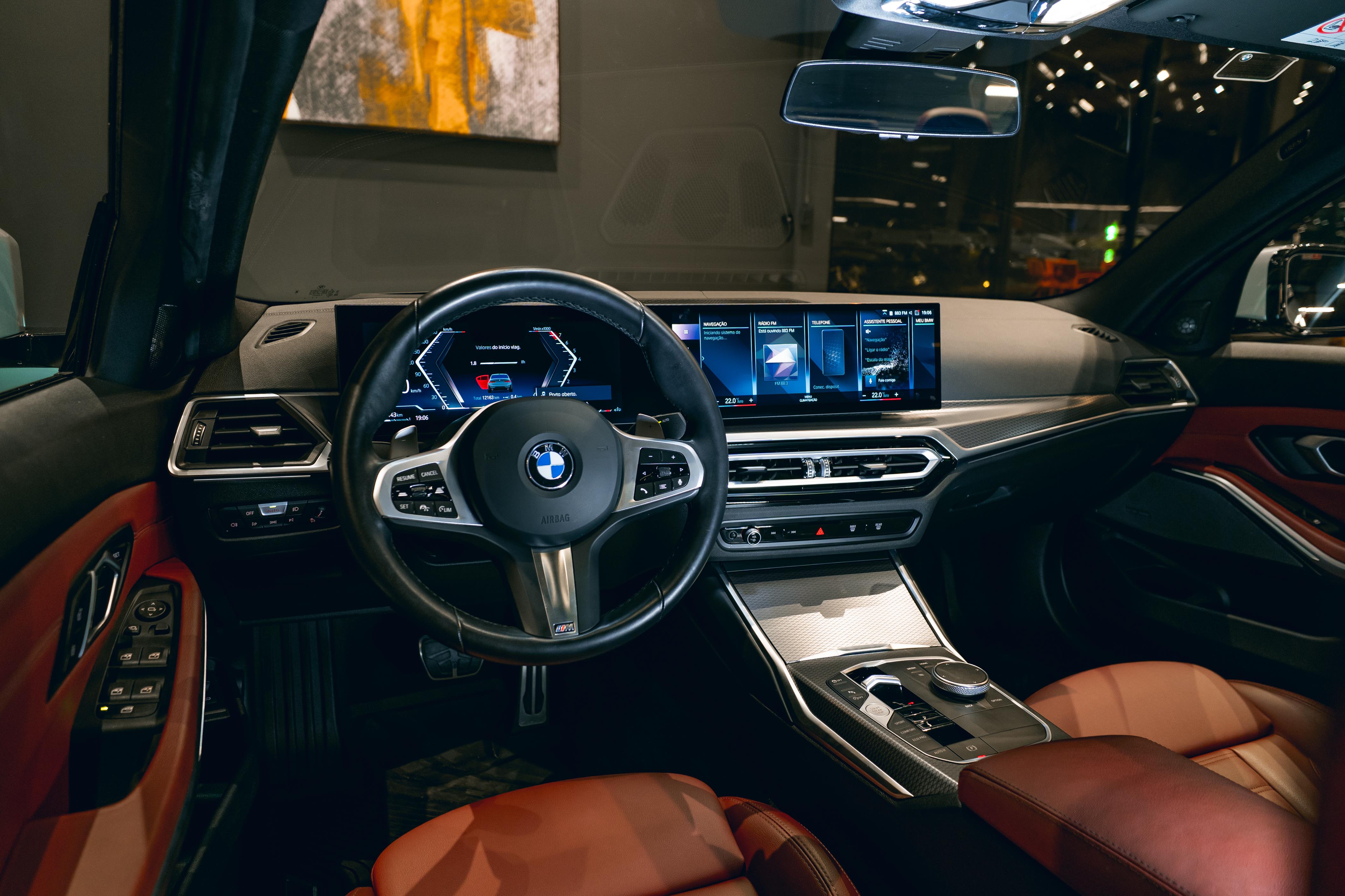 BMW 320i