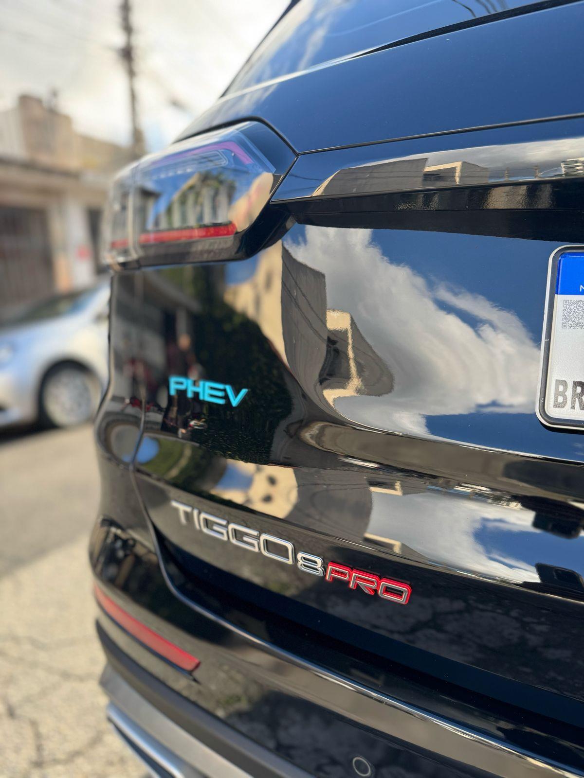 TIGGO 8
