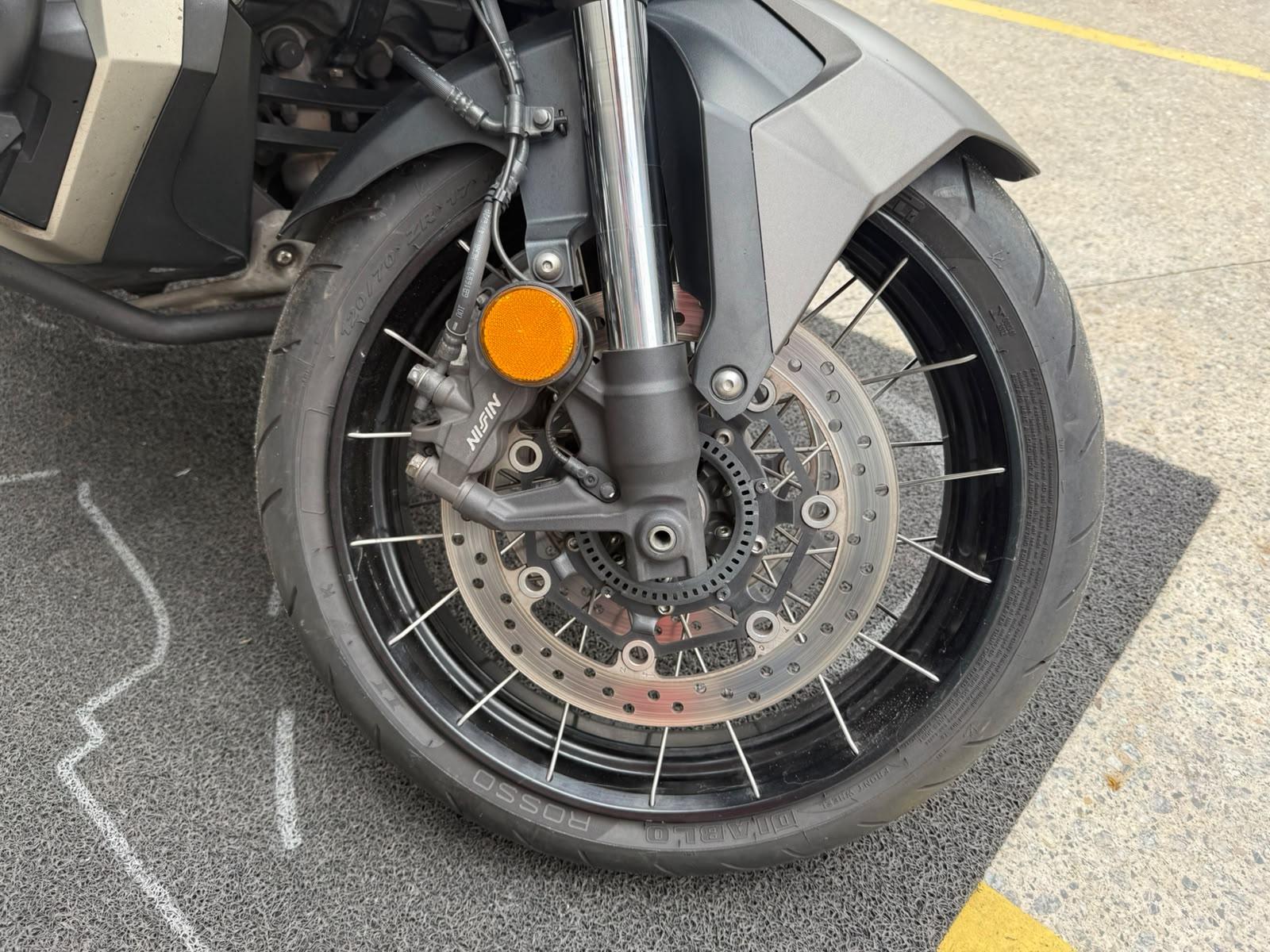 X-ADV