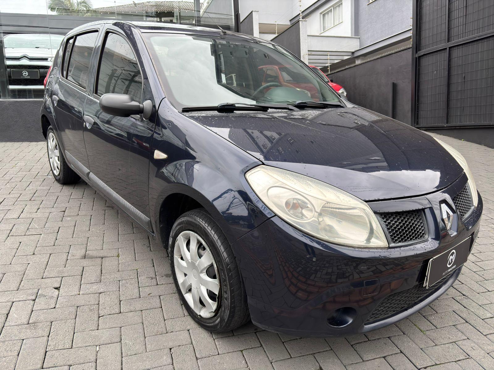 SANDERO