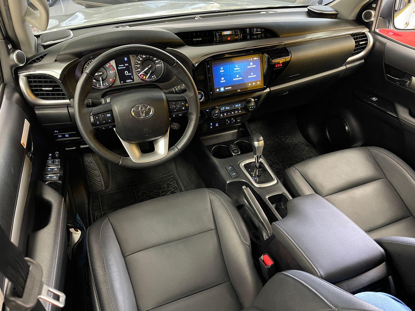 HILUX