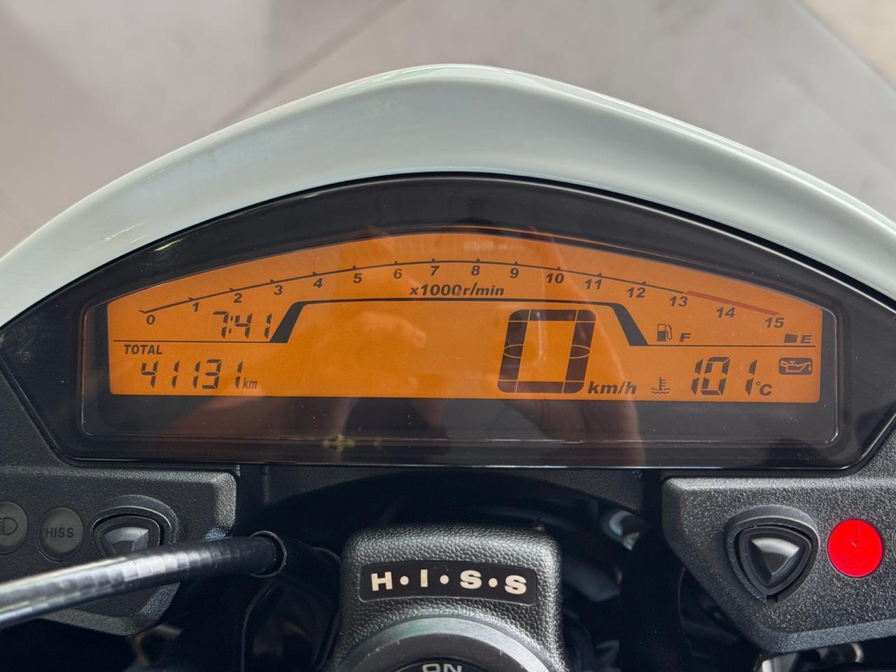 CB 600F HORNET