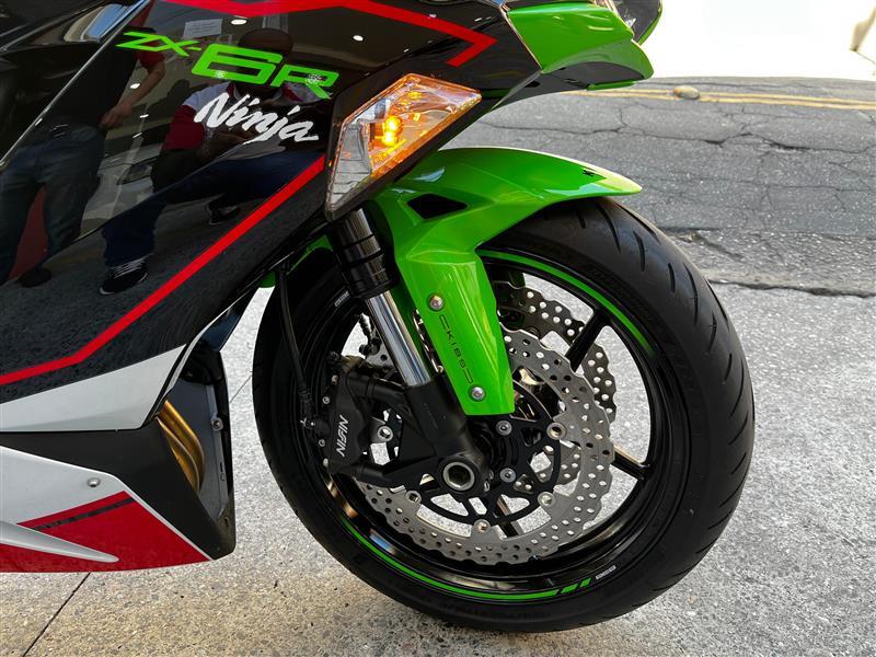 NINJA ZX-6R 636 ABS