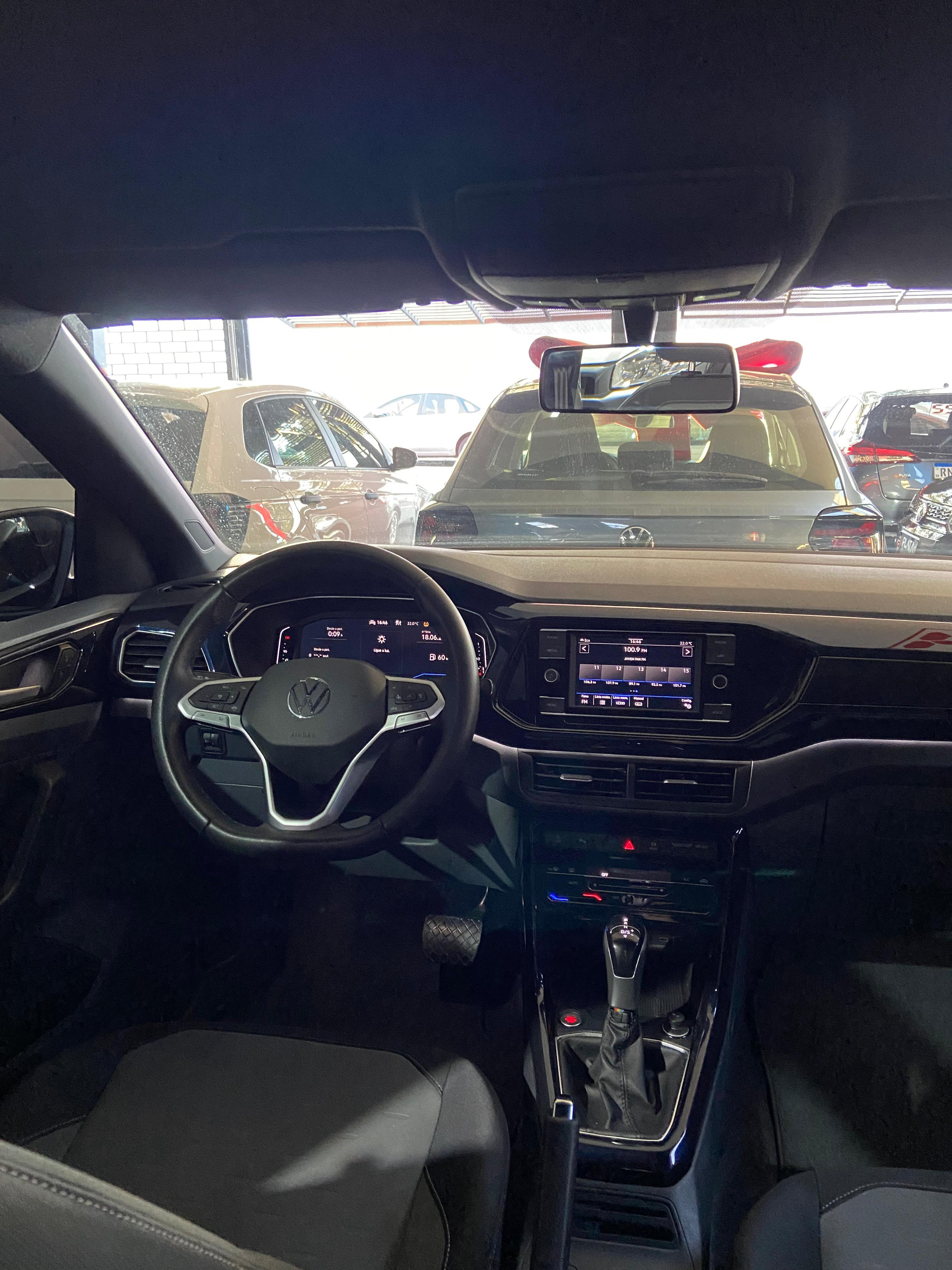 T-CROSS