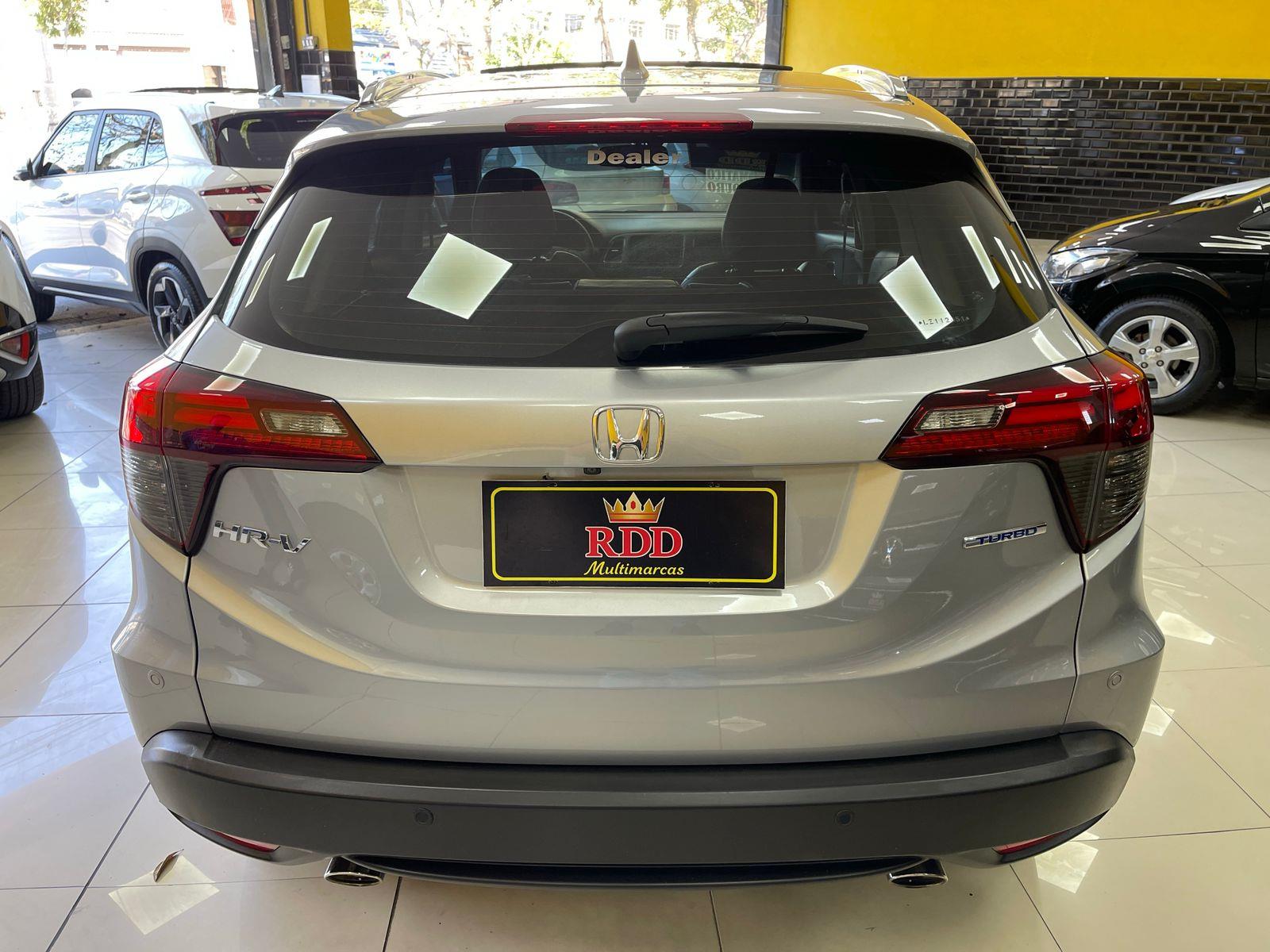 HR-V