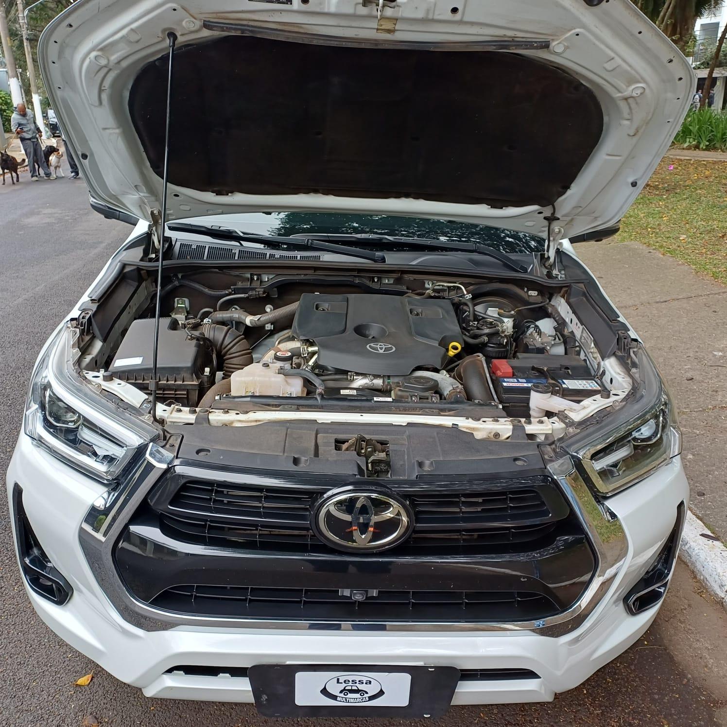 HILUX