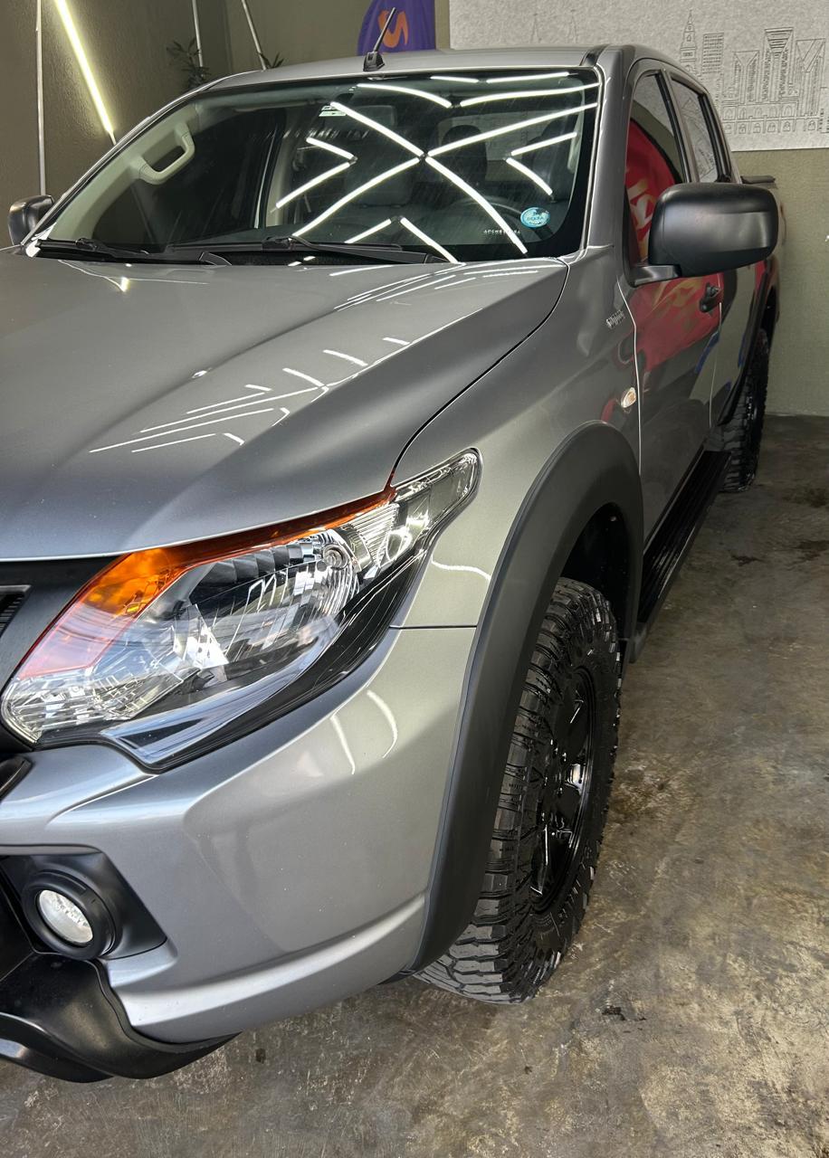 L200 TRITON