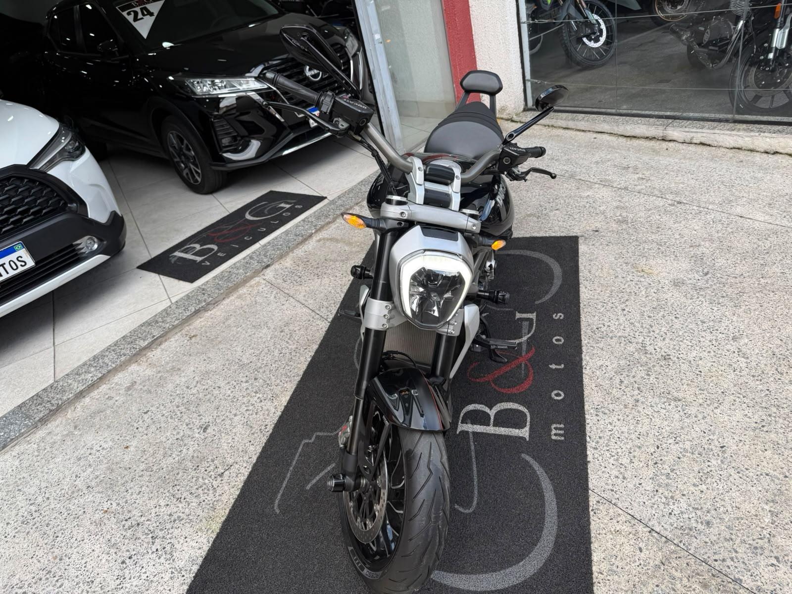 XDIAVEL S