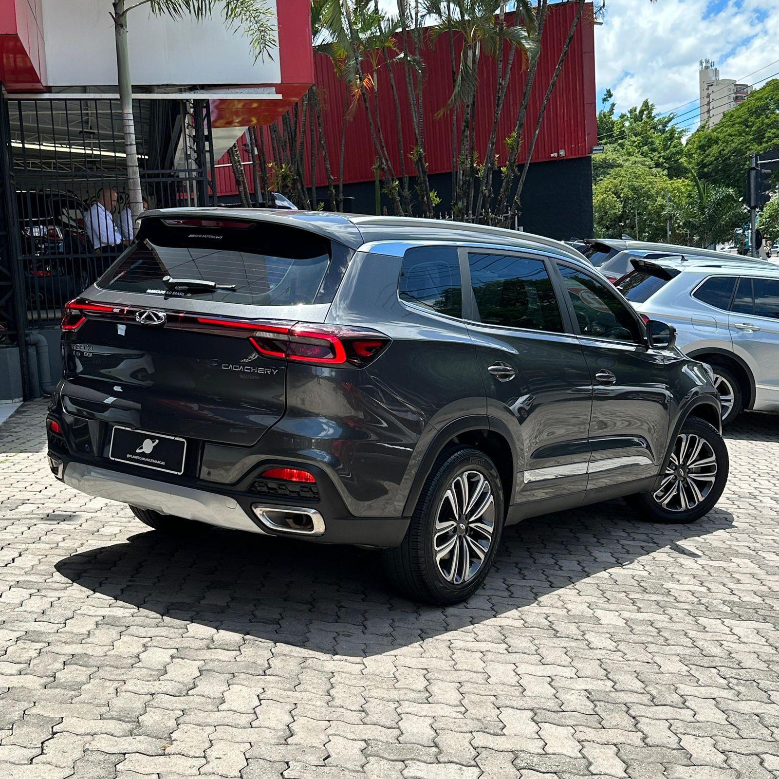 TIGGO 8
