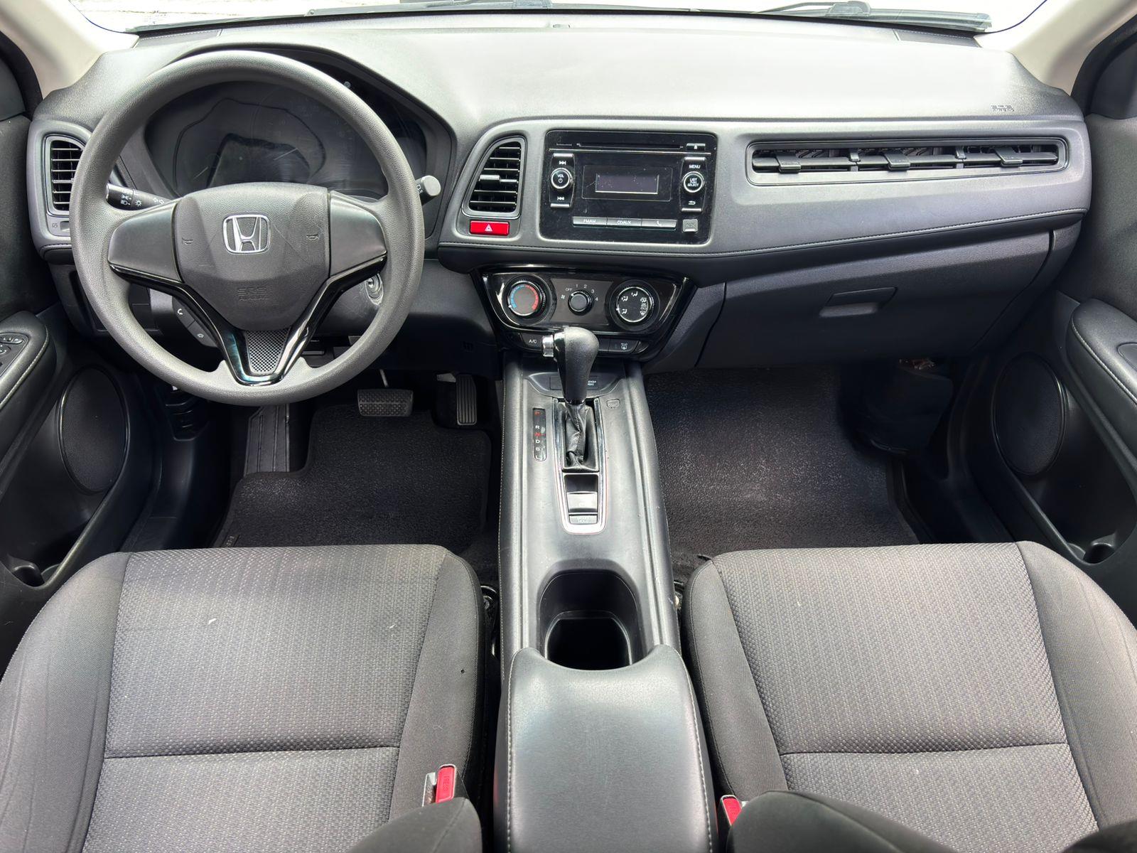 HR-V