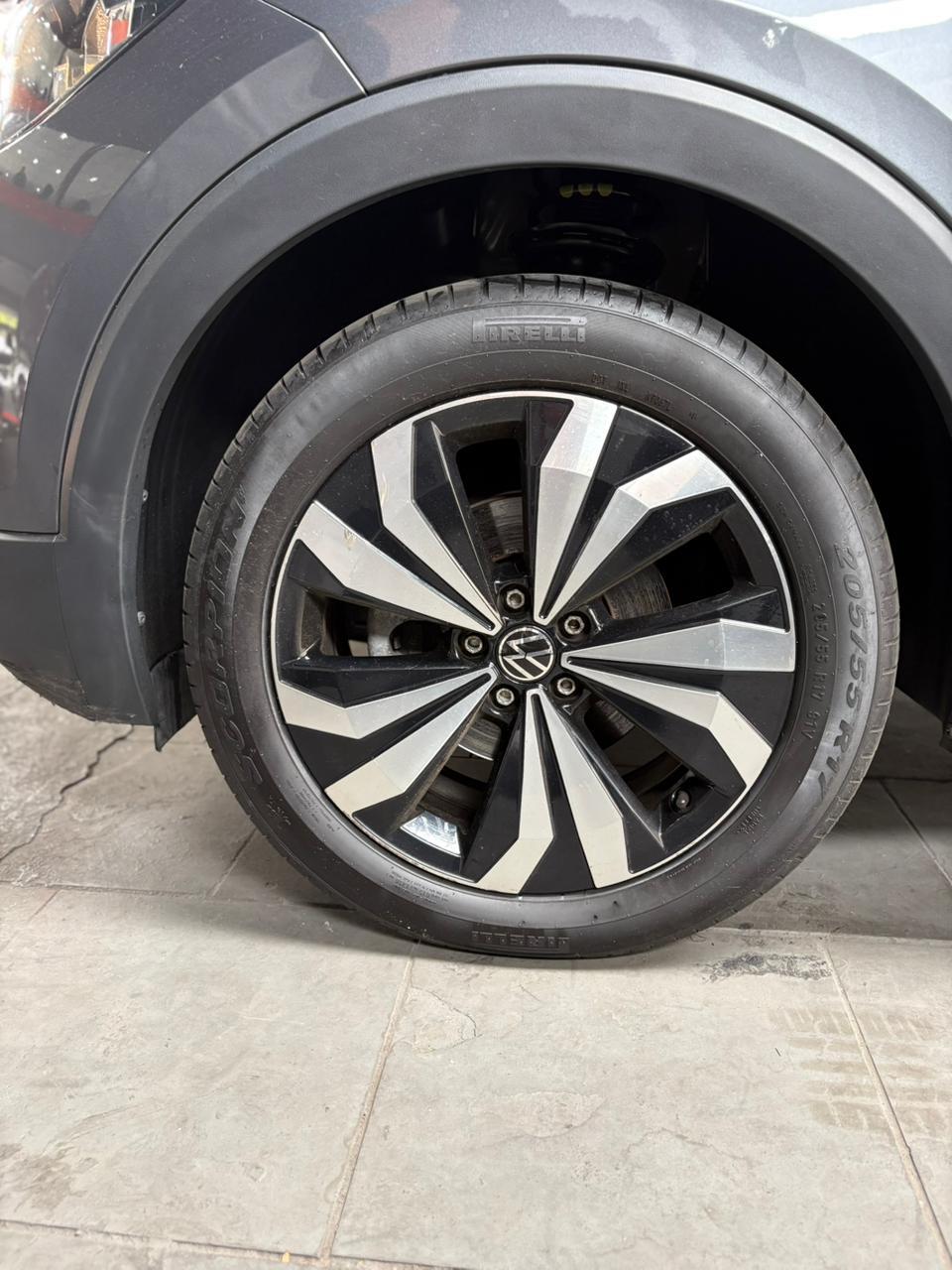 T-CROSS