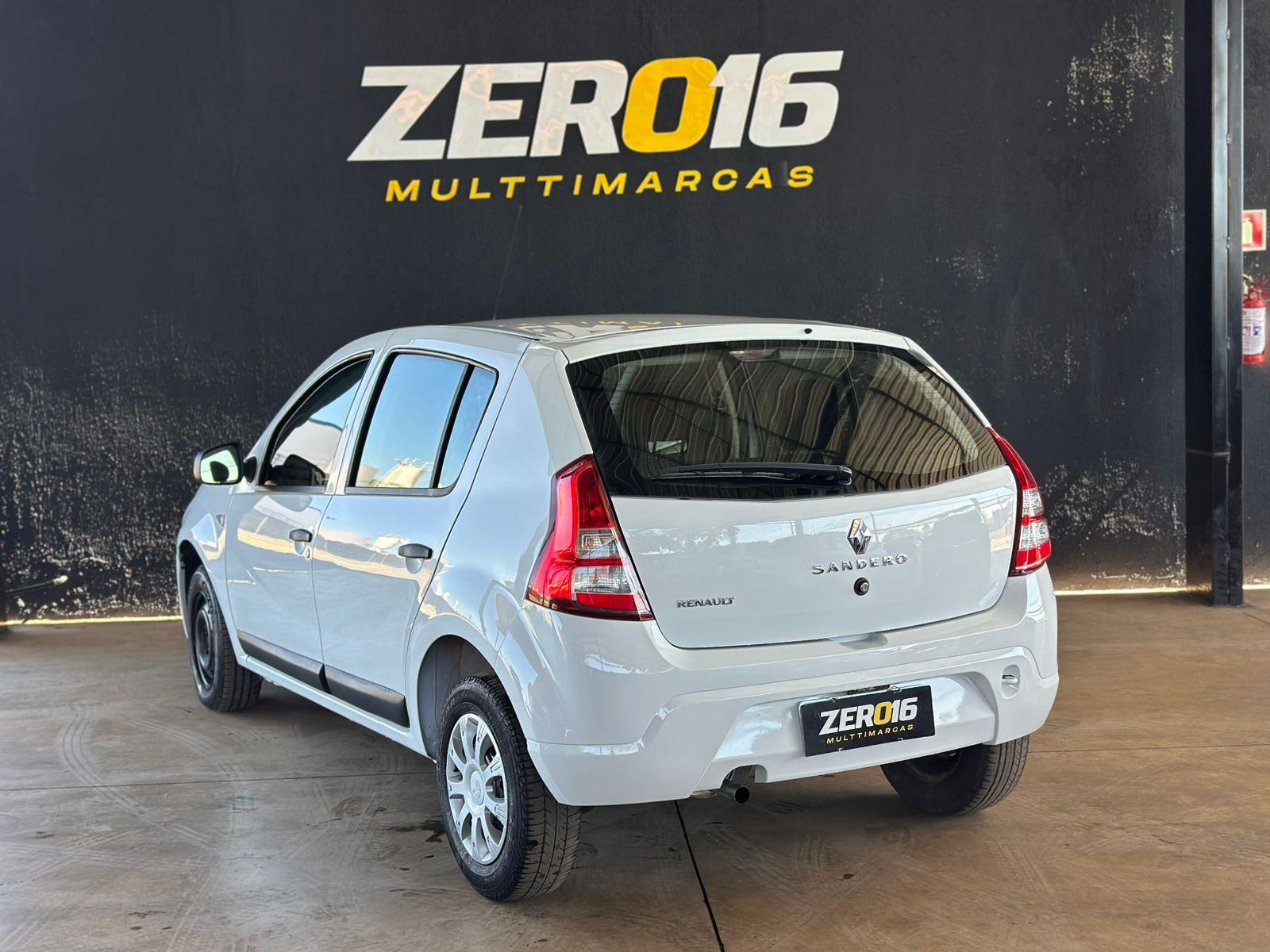SANDERO